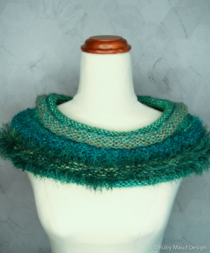 Winterfell Green Hand Knitted Cowl