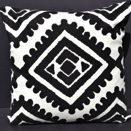 Black and white abstract cushion cover 45x45