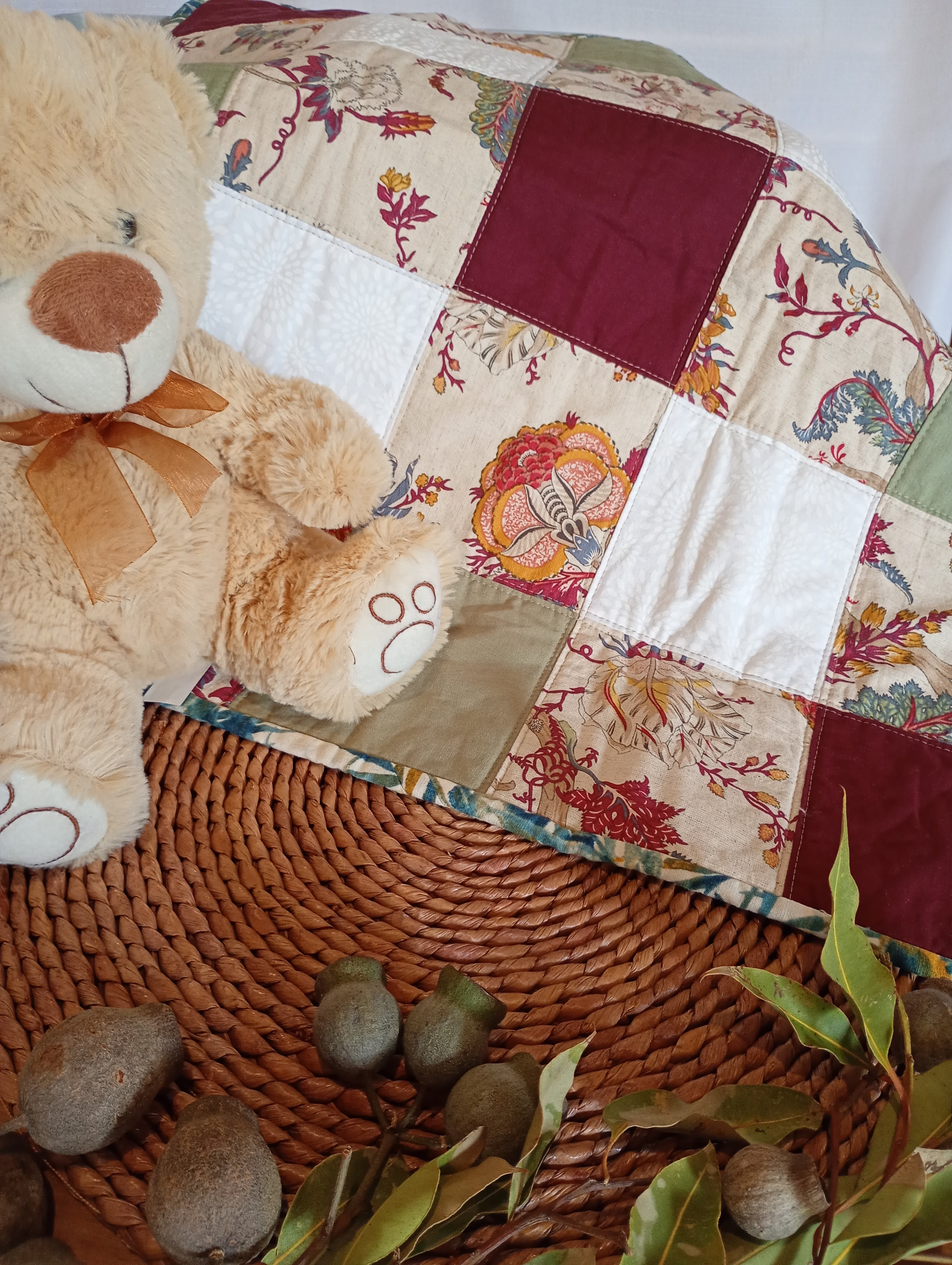 Baby Quilt - Patchwork - Vintage Floral