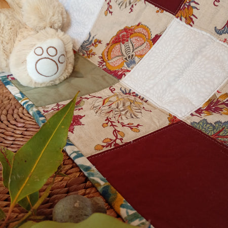 Baby Quilt - Patchwork - Vintage Floral