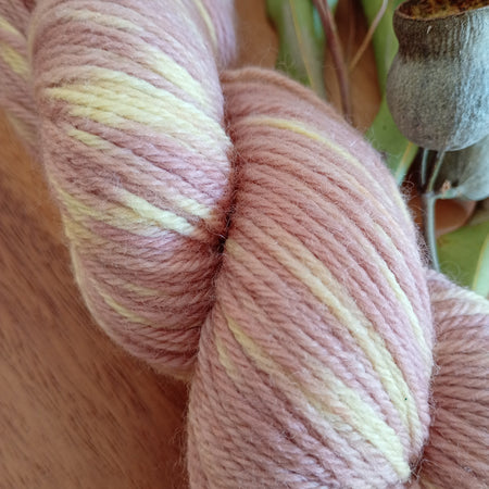 Hand Dyed Yarn : Musk Speckle (Limited Edition)