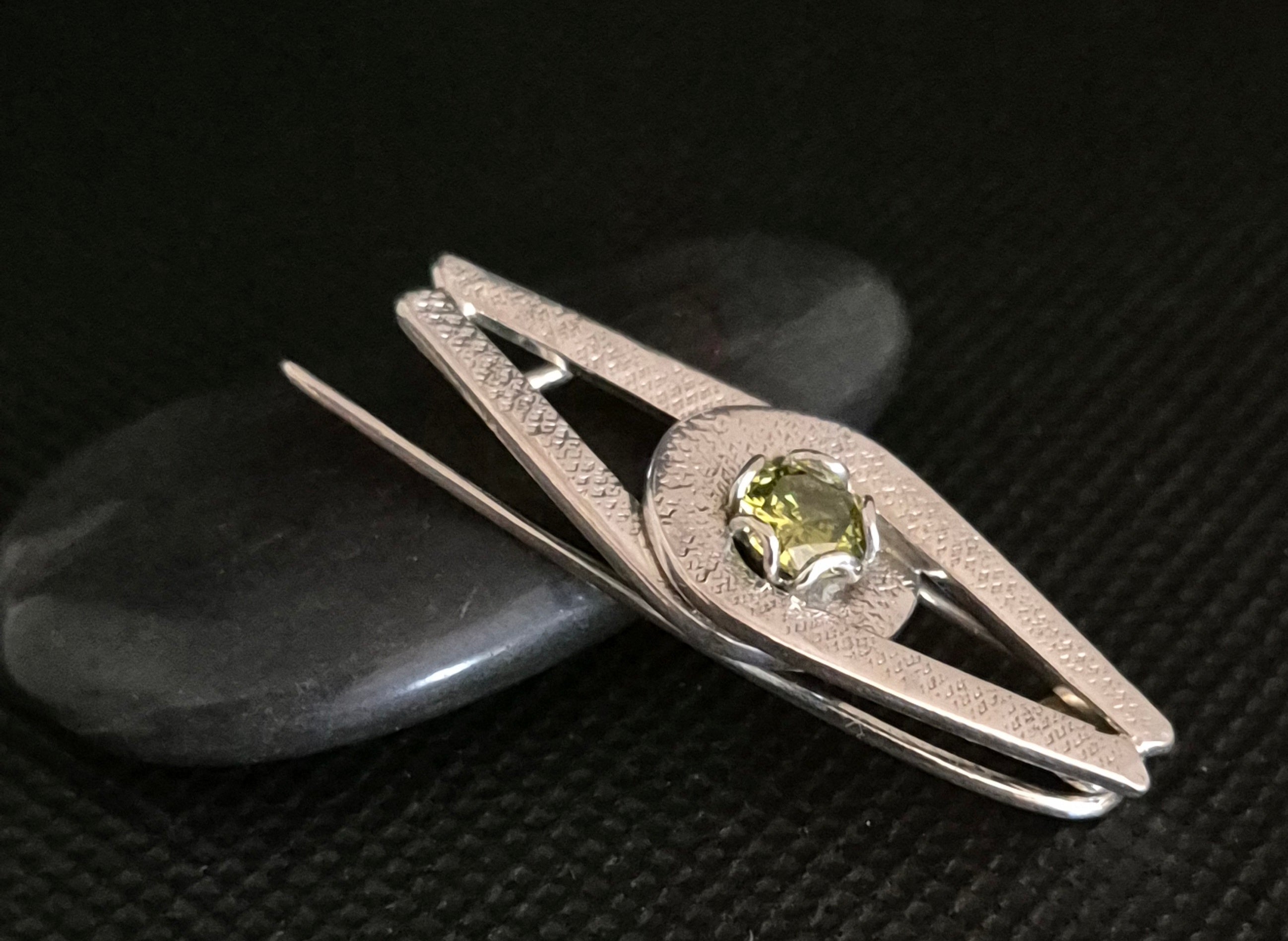 Sterling Silver Peridot Brooch