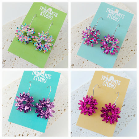 Daisy Earrings - Glitter Resin Dangle Earrings