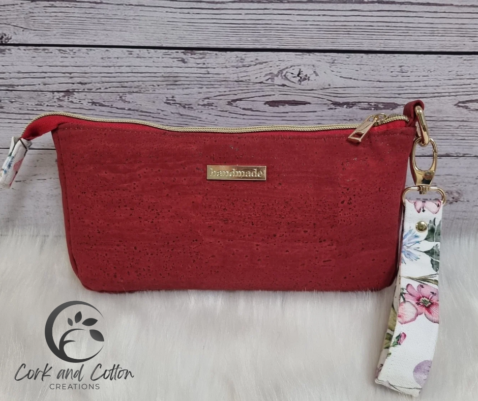 Handmade Cork Pouch with Removable Wristlet Strap | Versatile and Stylish