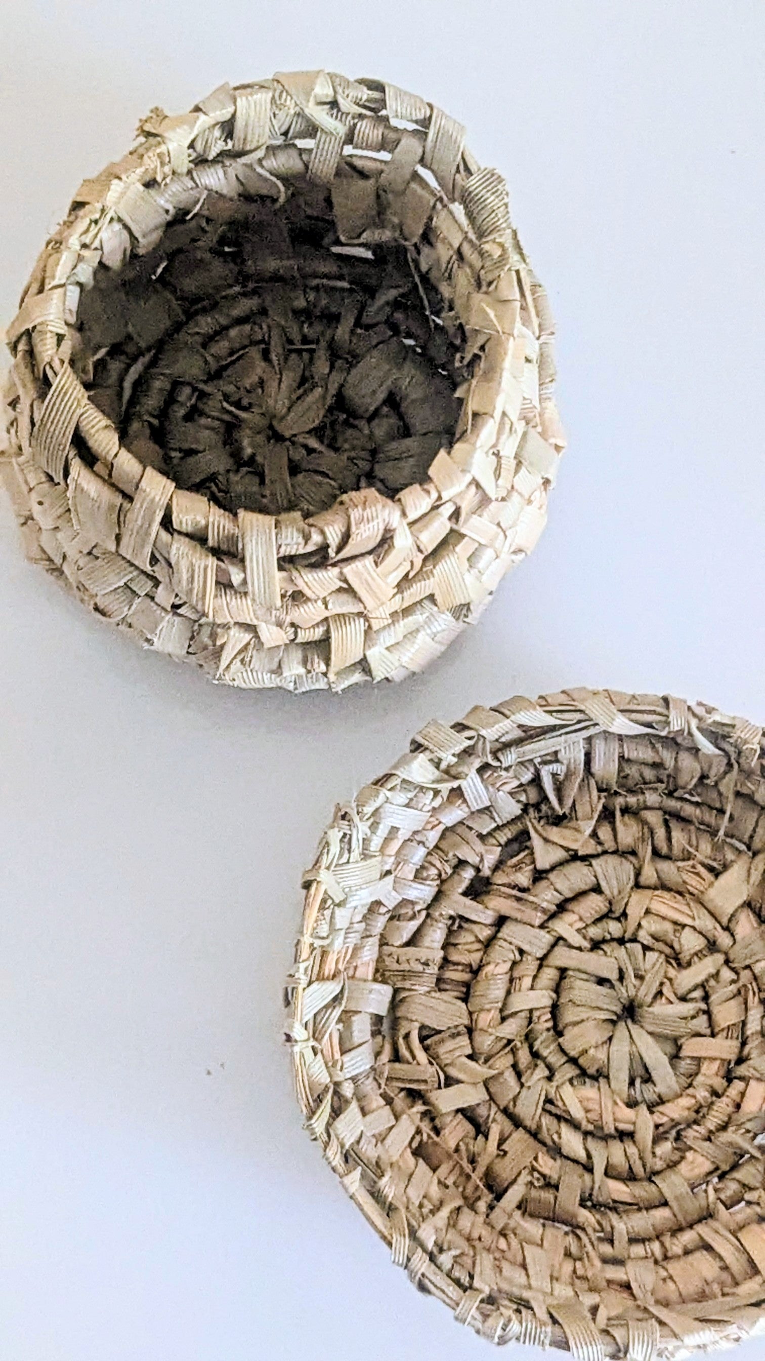 Small Pandanus Baskets -  Natural Tones Undyed -  Native Plant Fibre