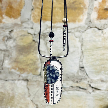 Pendant Necklace - Double Sided Japanese Inspired - APE-43