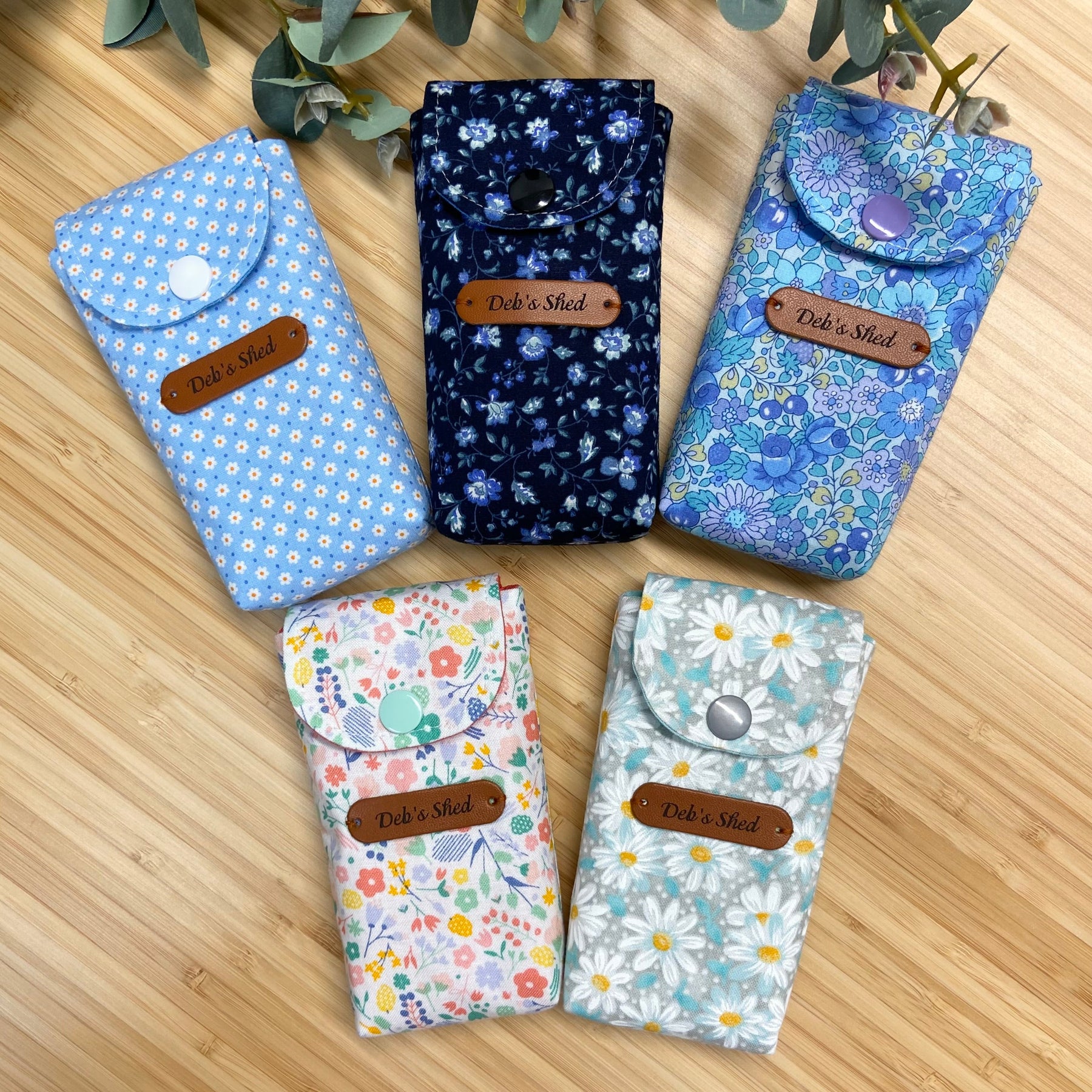 Floral Tissue Wallet