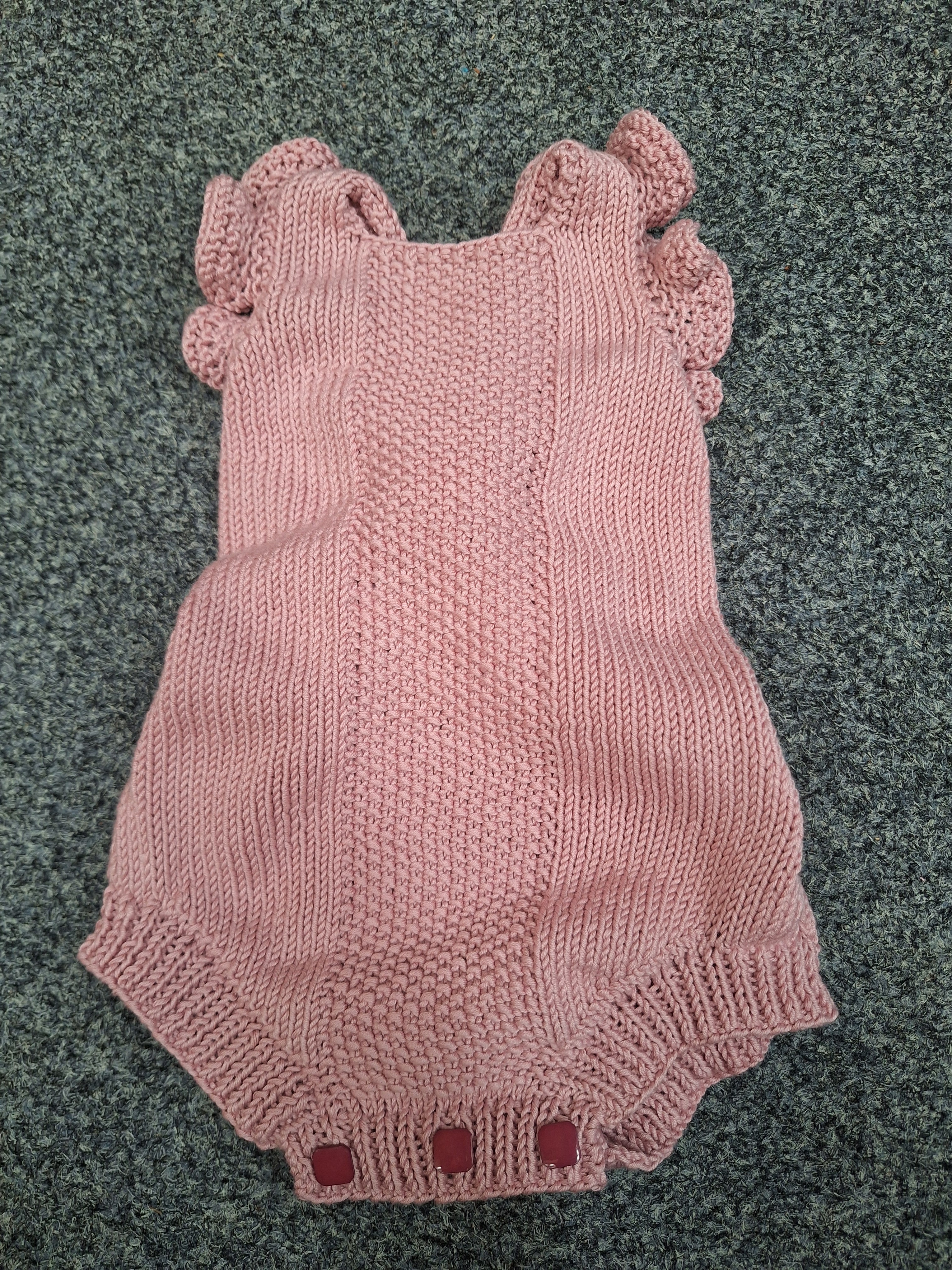 Handknitted Baby Romper Sz 3- 6mths Sweet frills 100% Natural fibre