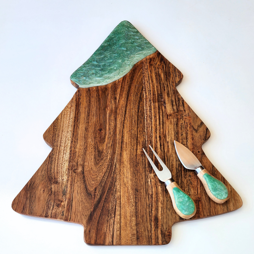 "Christmas Joy" - resin charcuterie board with cheese knives