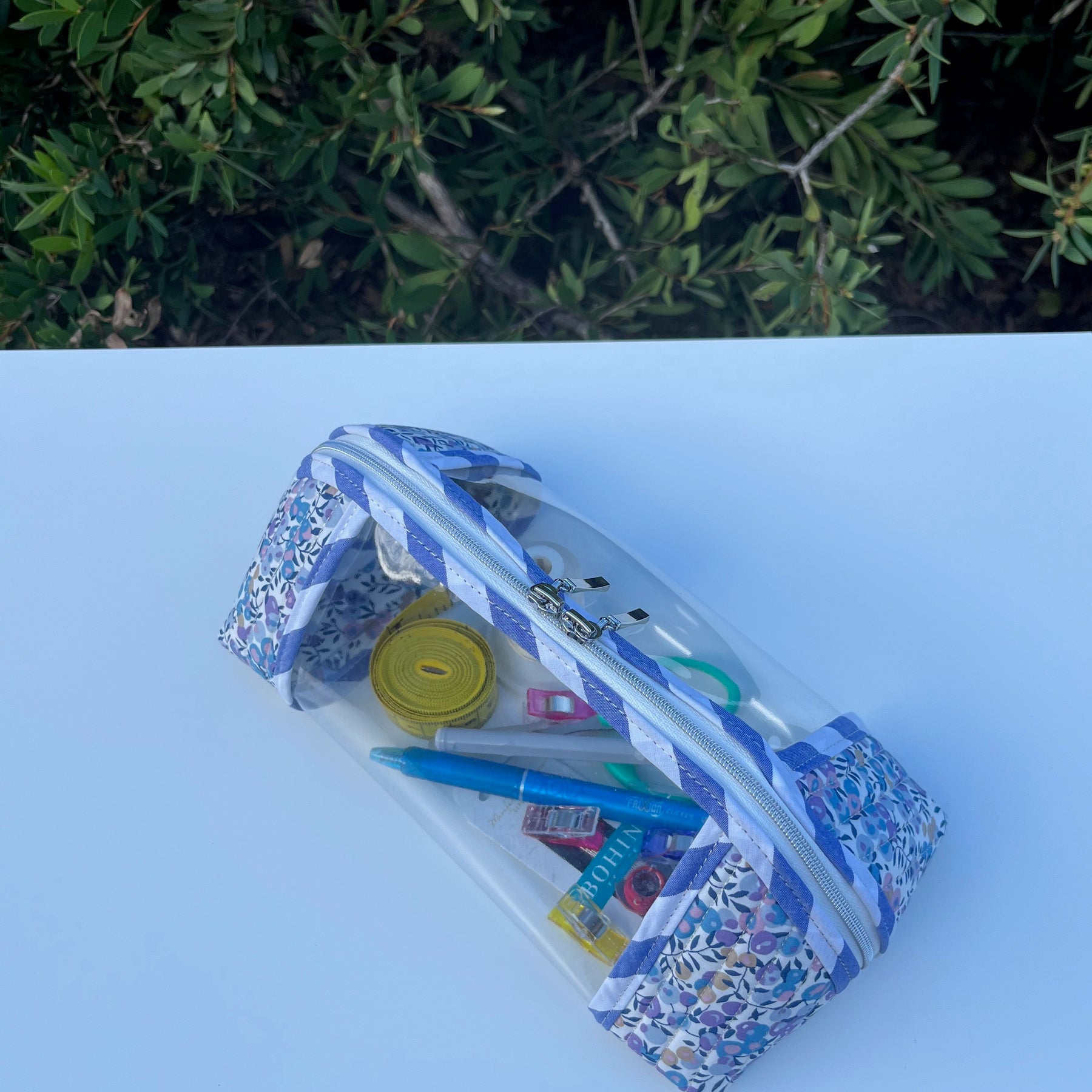 Liberty Clearly Trixie pouch - Wiltshire E (Liberty Tana Lawn)
