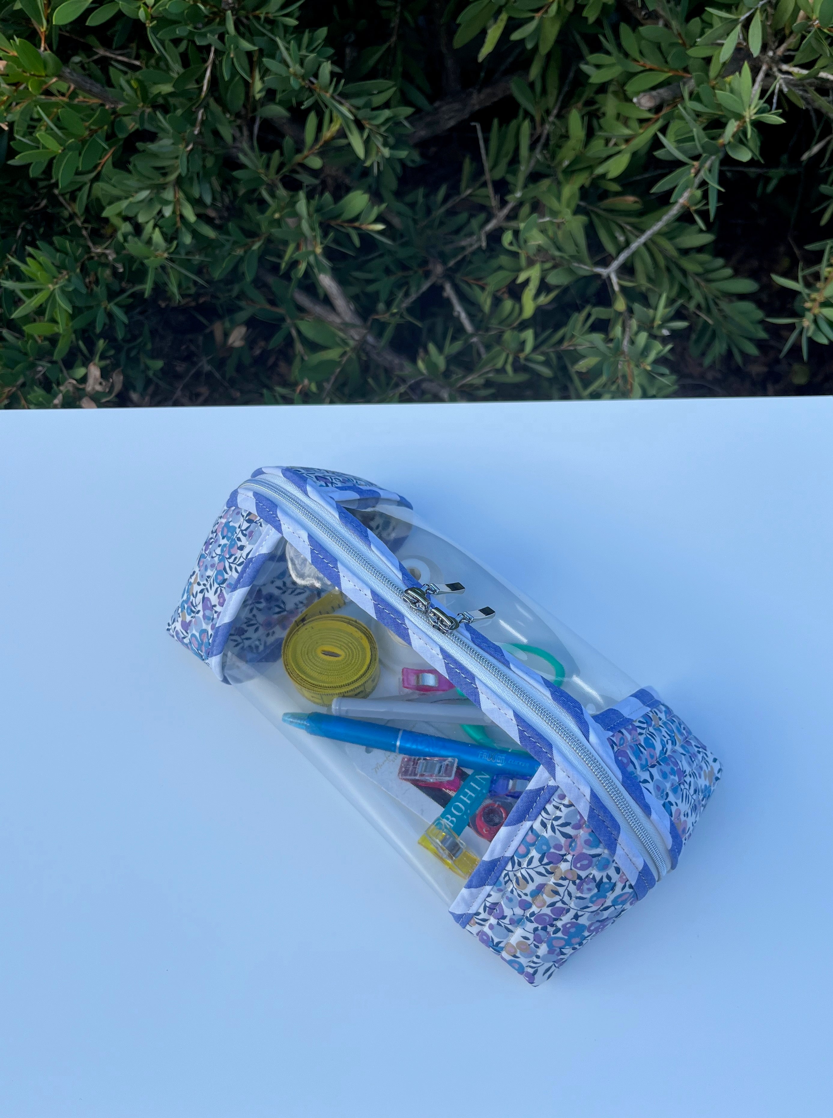 Liberty Clearly Trixie pouch - Wiltshire E (Liberty Tana Lawn)