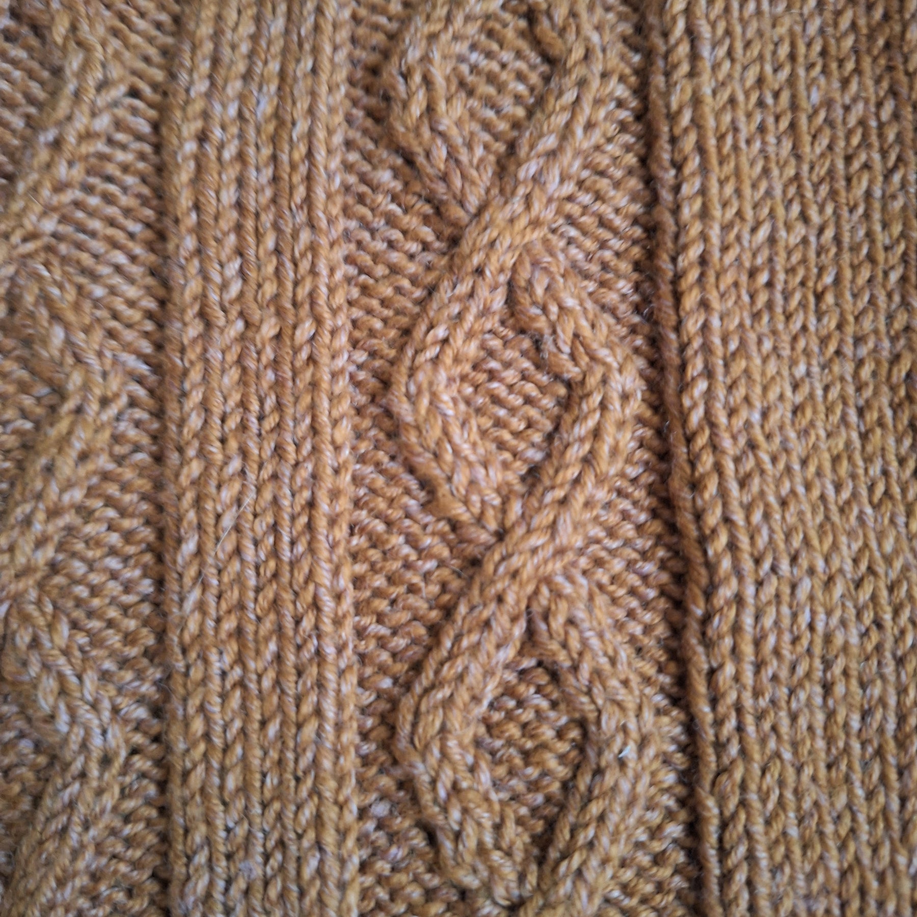 Snuggly 'Brown Bear' Toddler-Kid's Cable-knit Vest. Sz 2-4 Yrs*