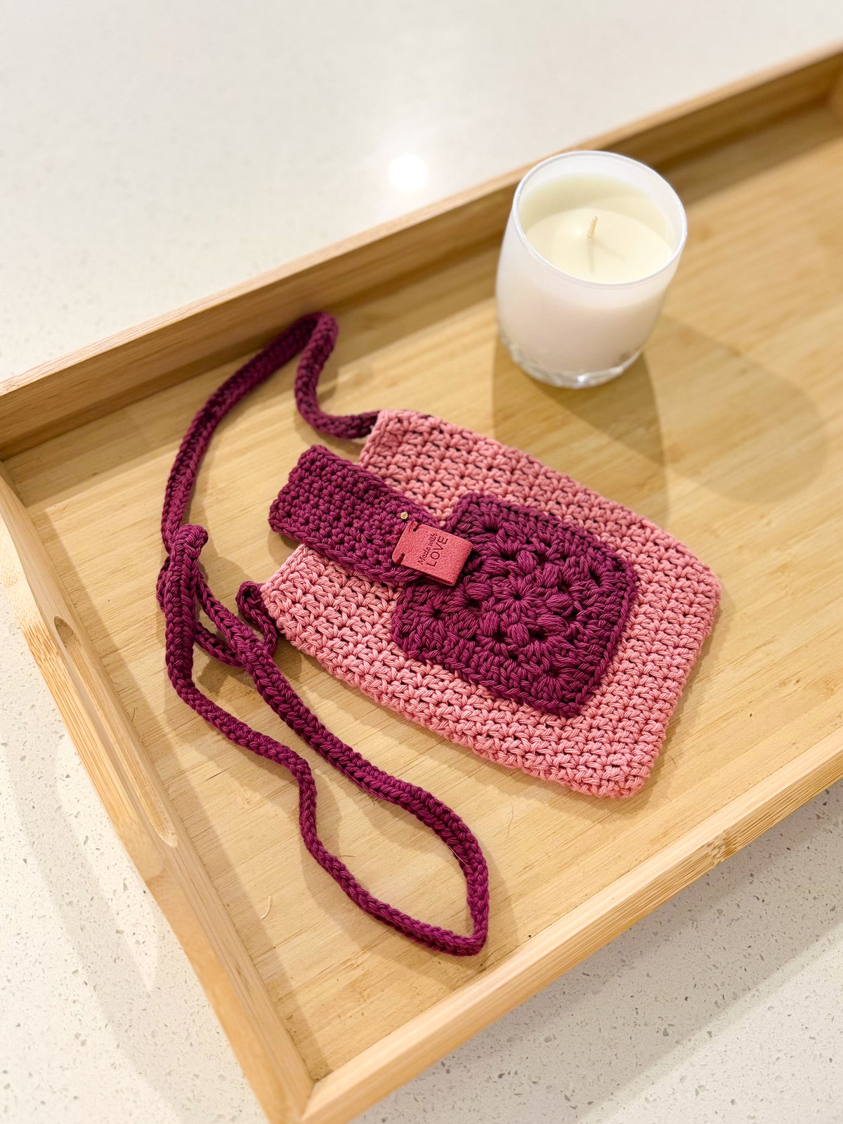 #046-4 Mobile phone bag with pocket