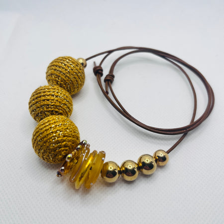 Handmade strand necklace - Gold #2