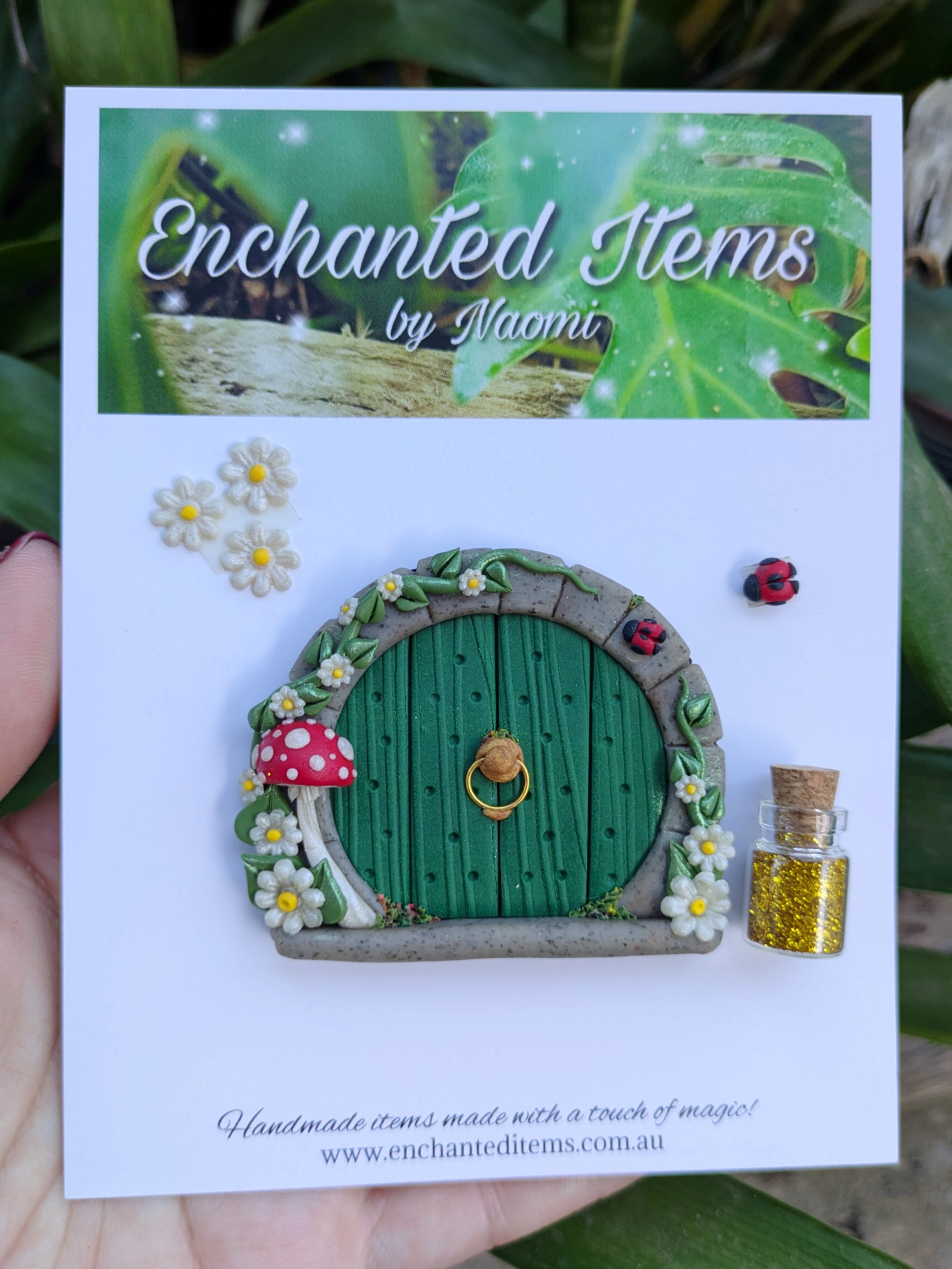 Hand Sculpted Hobbit Style Fairy Doors – Two Designs Available