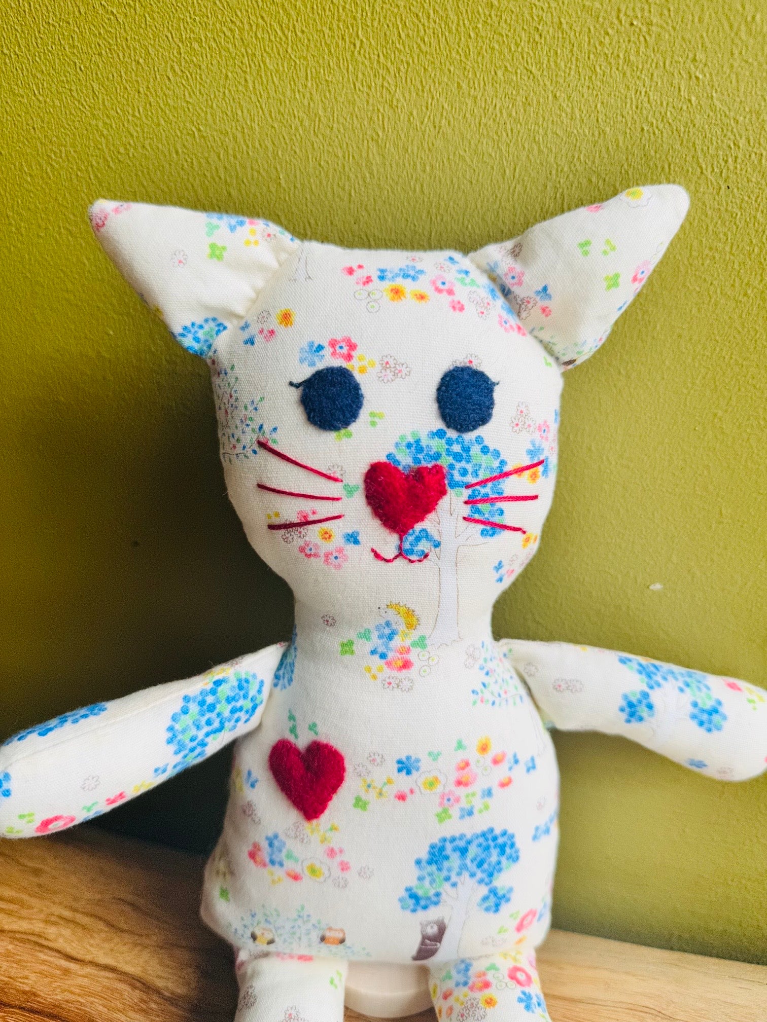 Handmade - Sora - the Curious Kitten