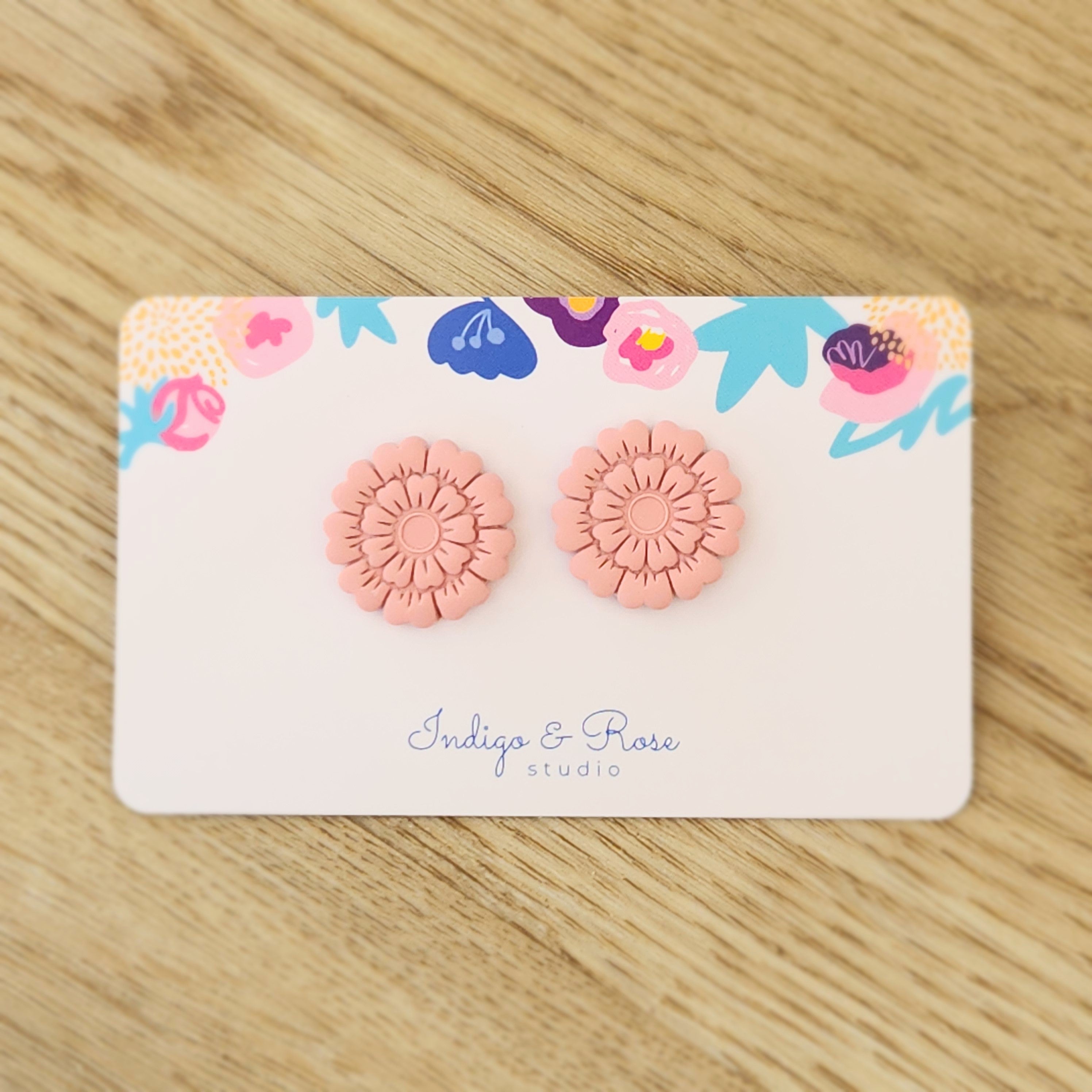 Lucy Studs (various colours)