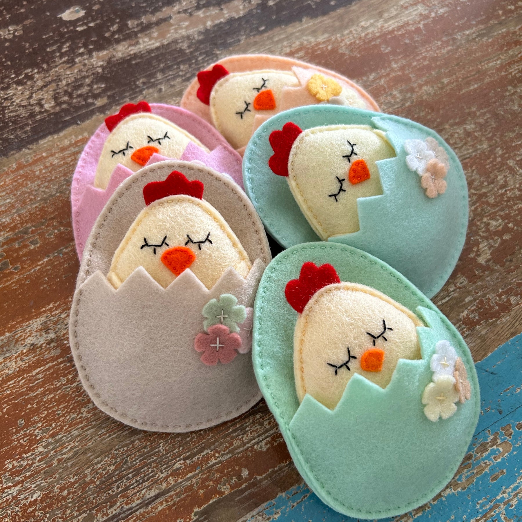 Pocket chick in egg shell bed, pocket friend, gift