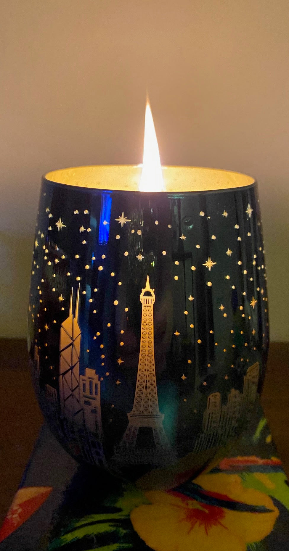 World Glass with "Just at Sunset" Fragrance