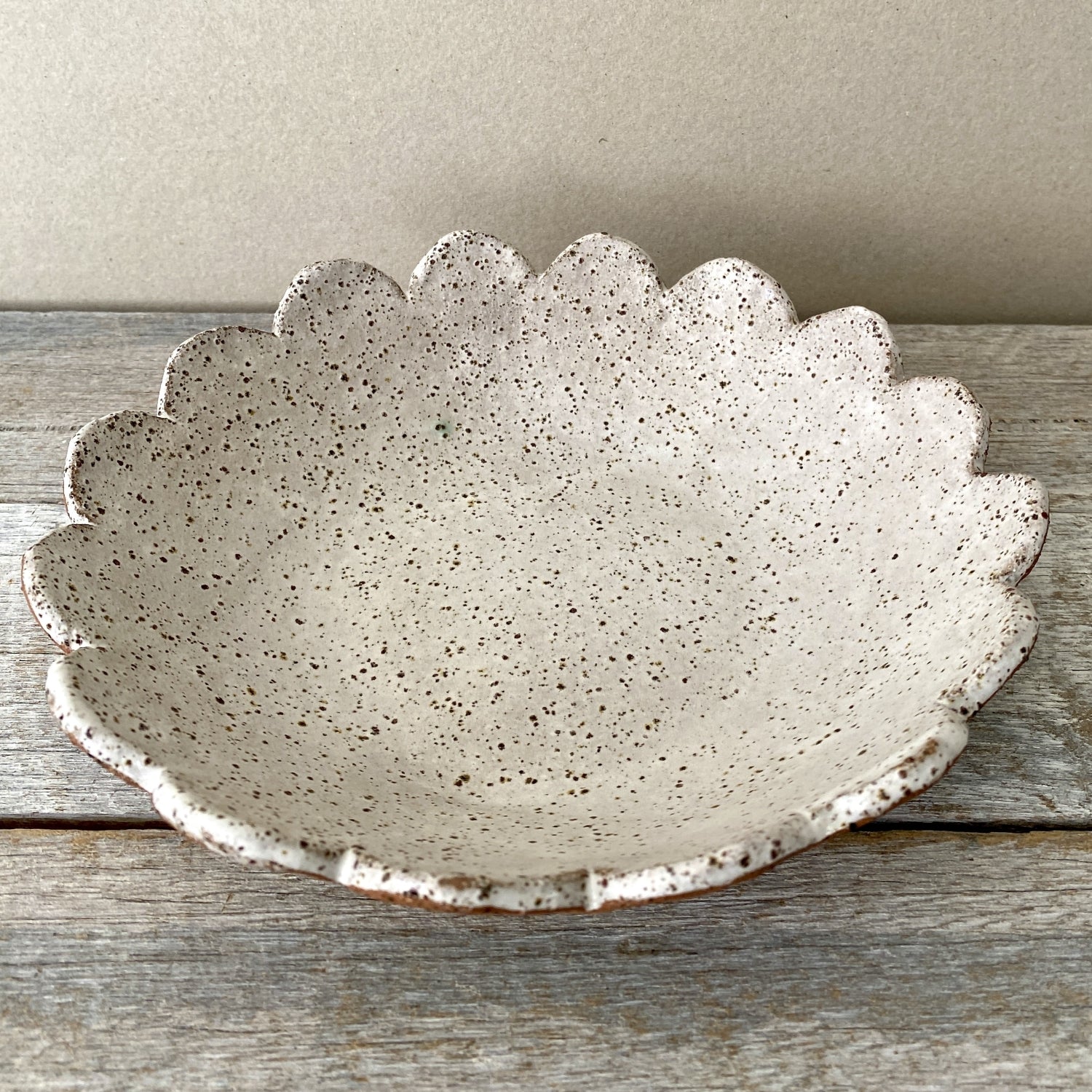 Ceramic Bowl - Flower Design - White & Rustic