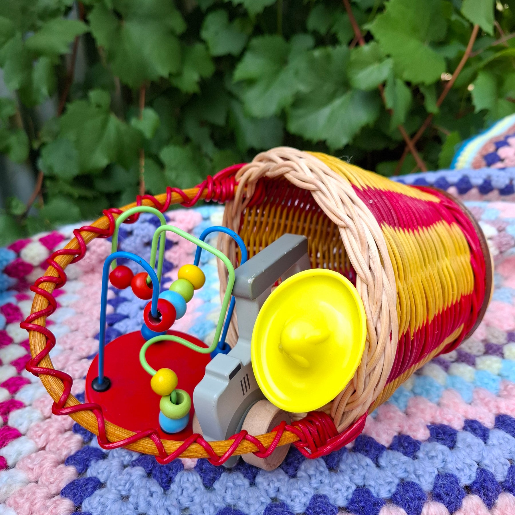 Basket children toys play gifts entertainment birthday easter