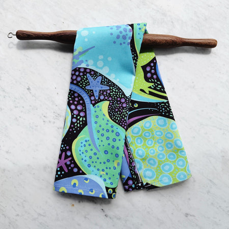 Sting rays tea towel.