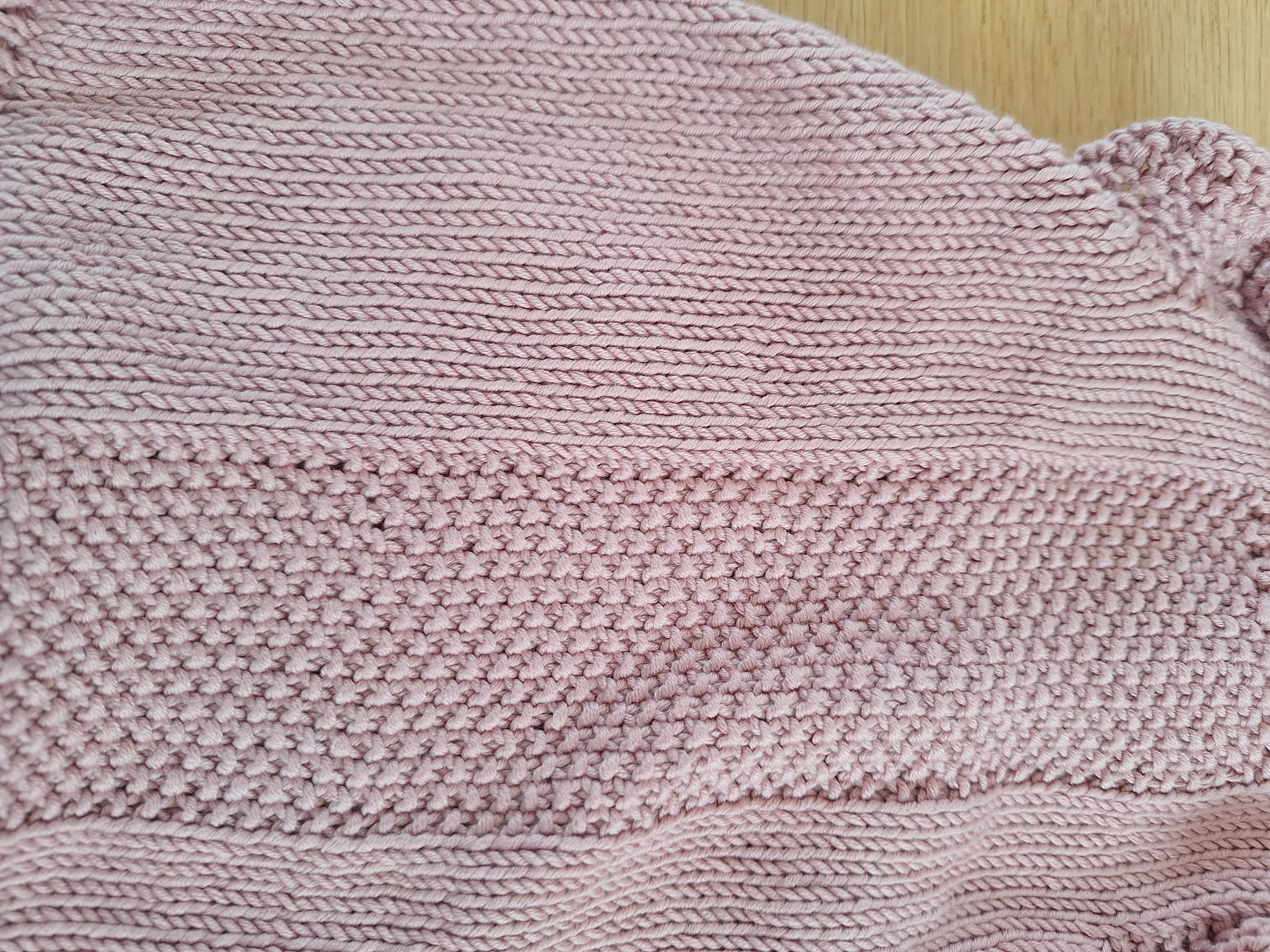 Handknitted Baby Romper Sz 3- 6mths Sweet frills 100% Natural fibre