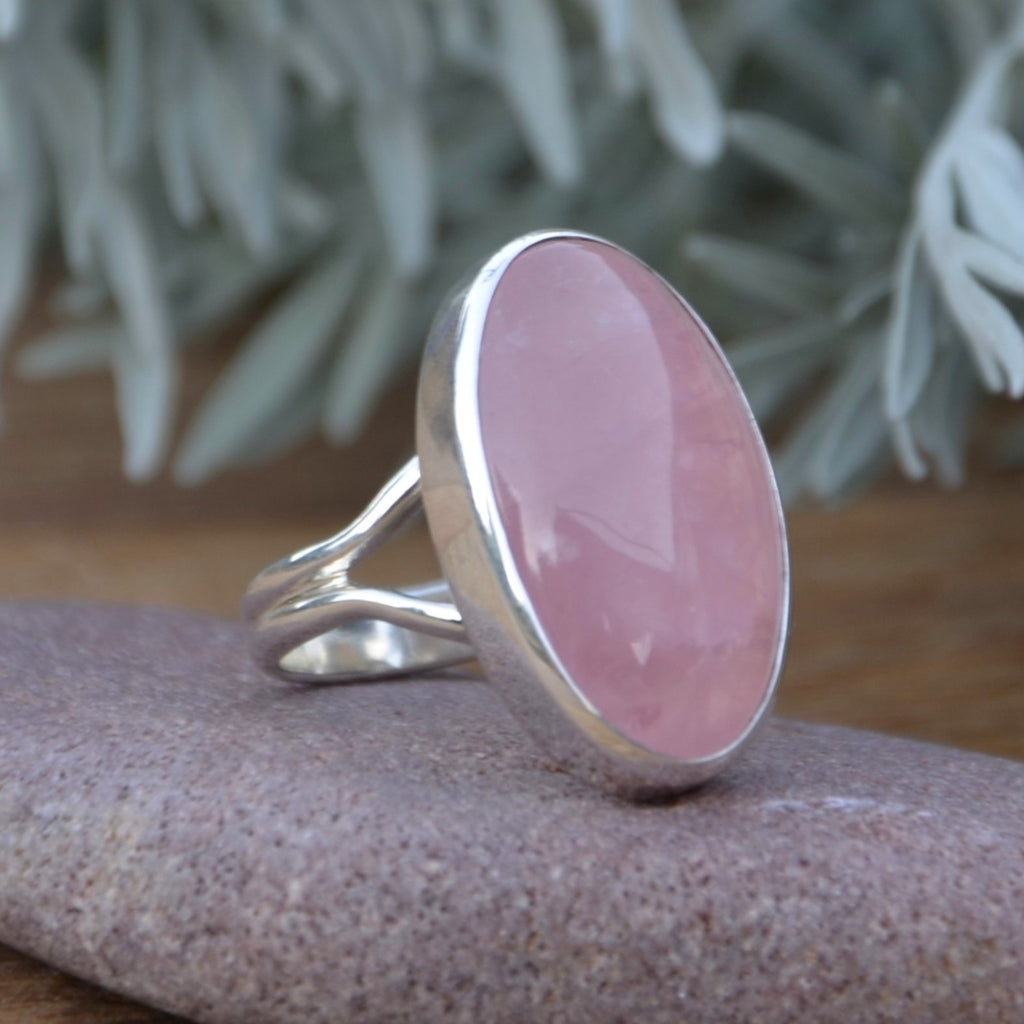 Rose Quartz Silver Ring with a Split Band UK Size P
