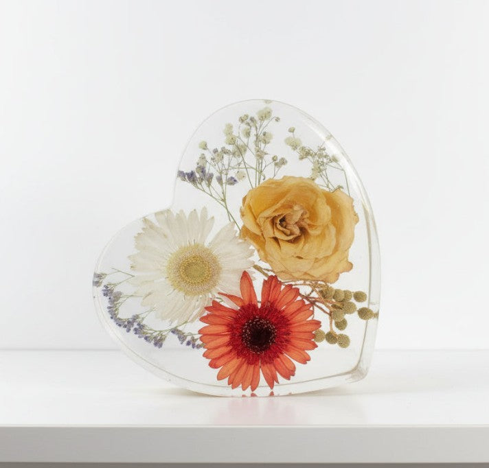 FOREVER BLOOMS - Botanical Heart - Mixed Flora