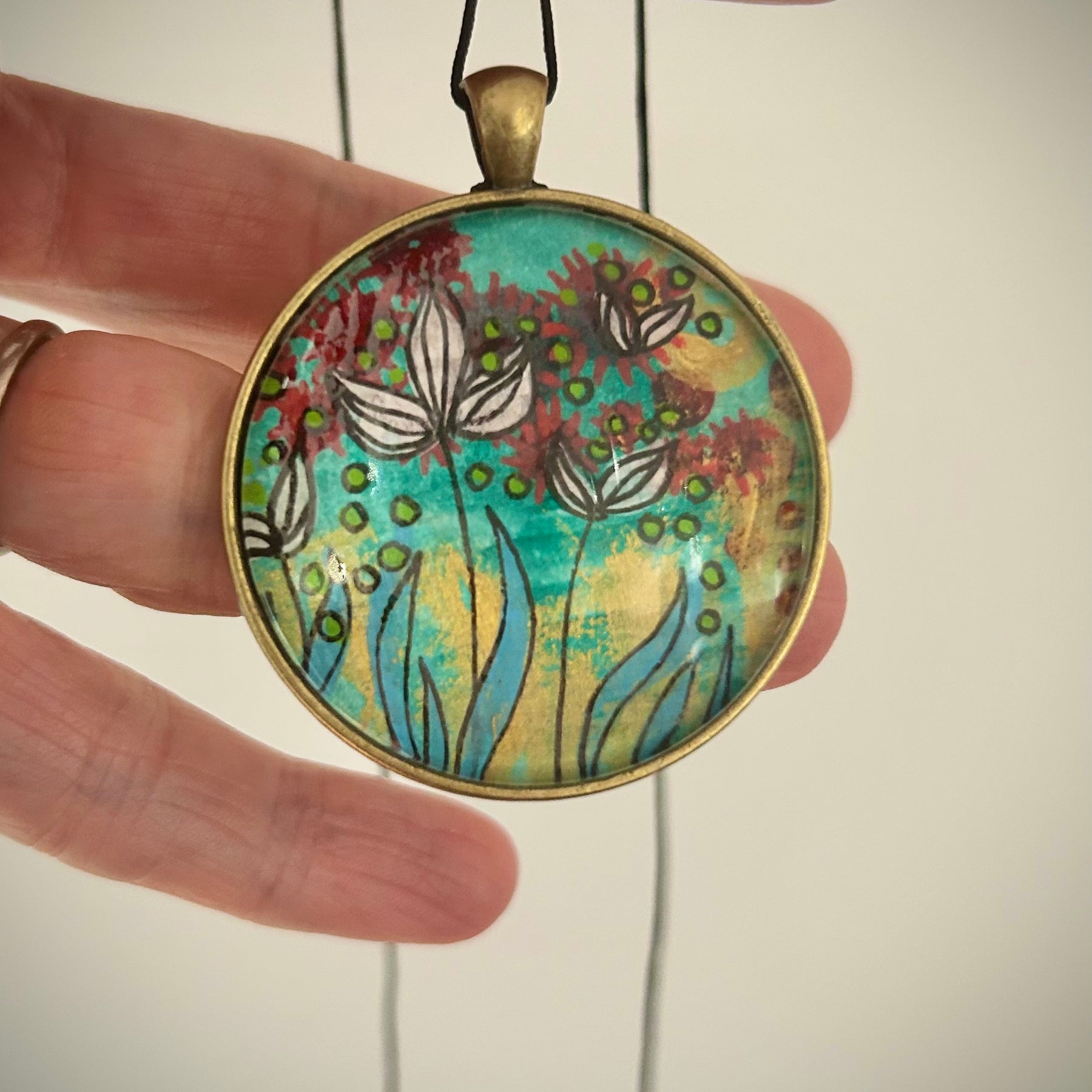 Hand-painted necklace : Emerald Earth