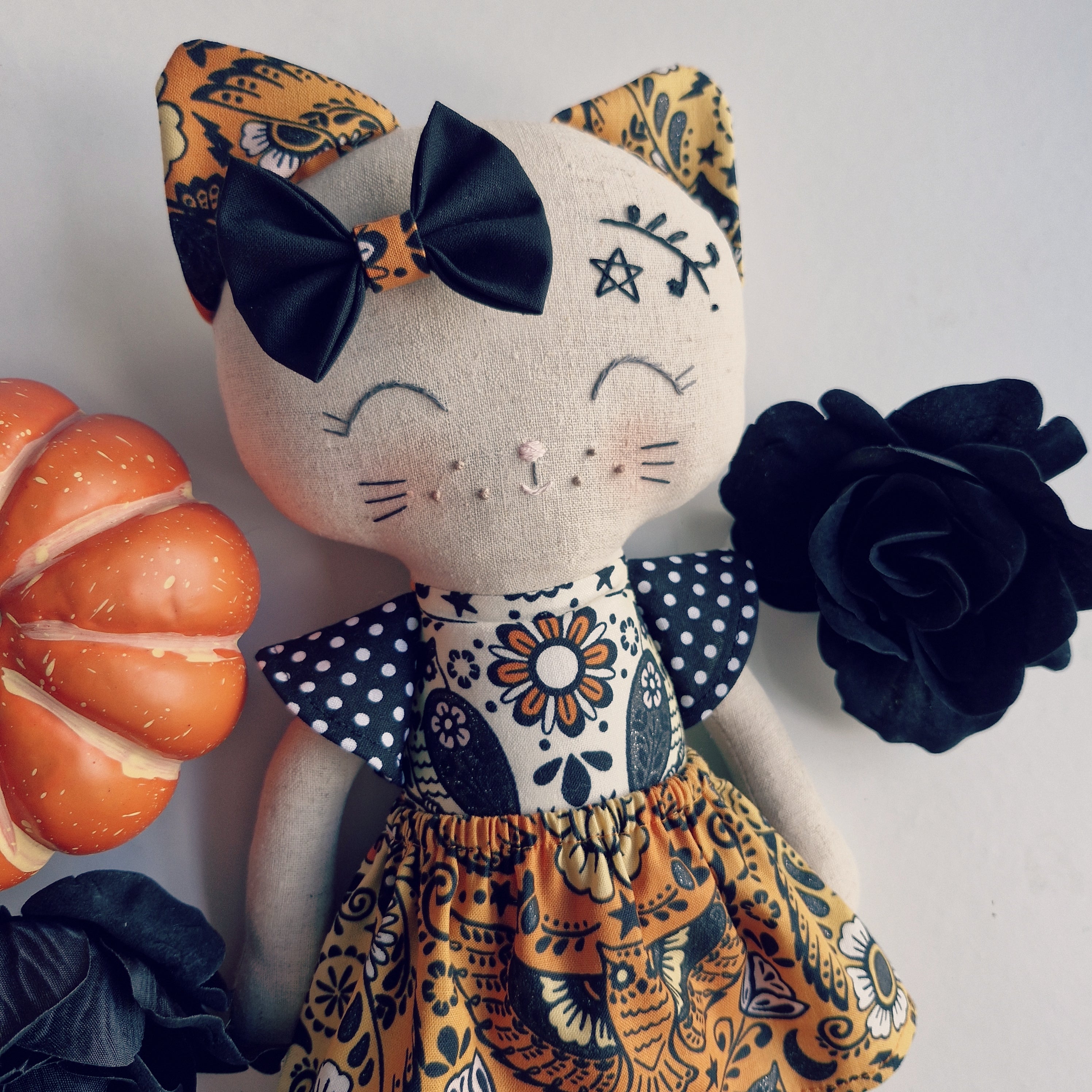 Kiki Kitten - Spooky Owls