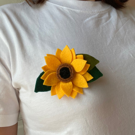 Sunflower brooch
