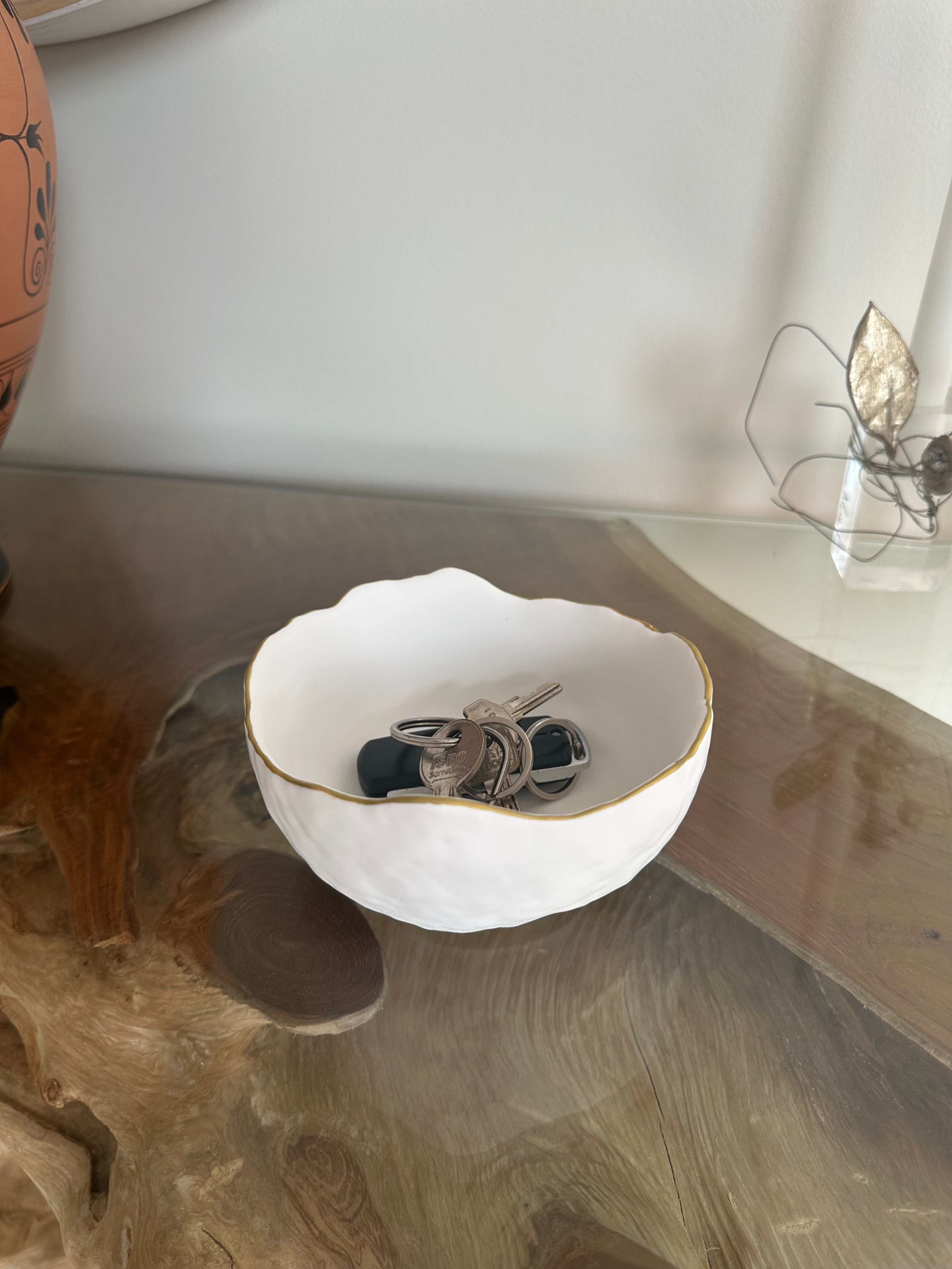 Dimple eco resin bowl