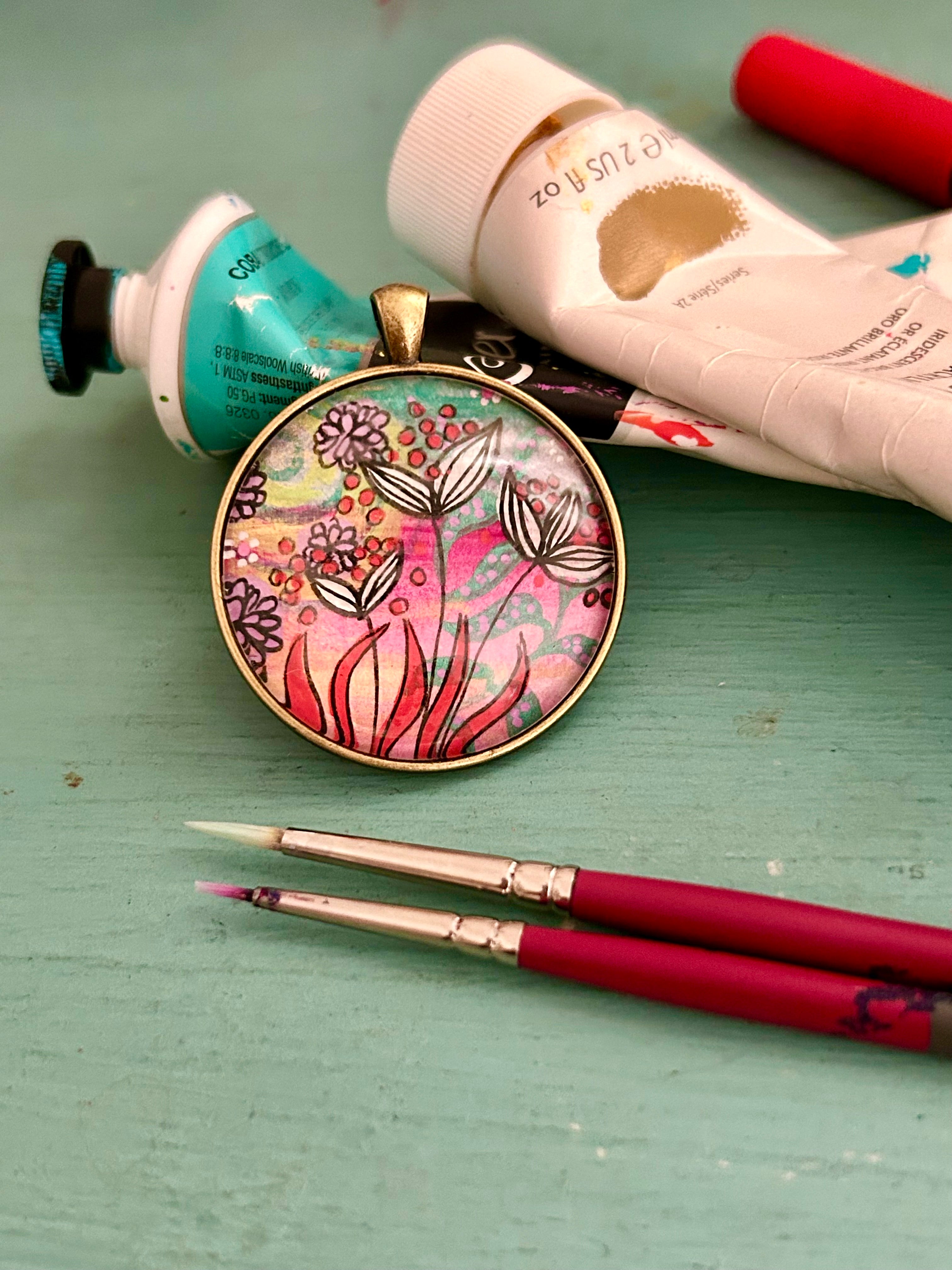Hand-painted necklace : Peppermint Blooms