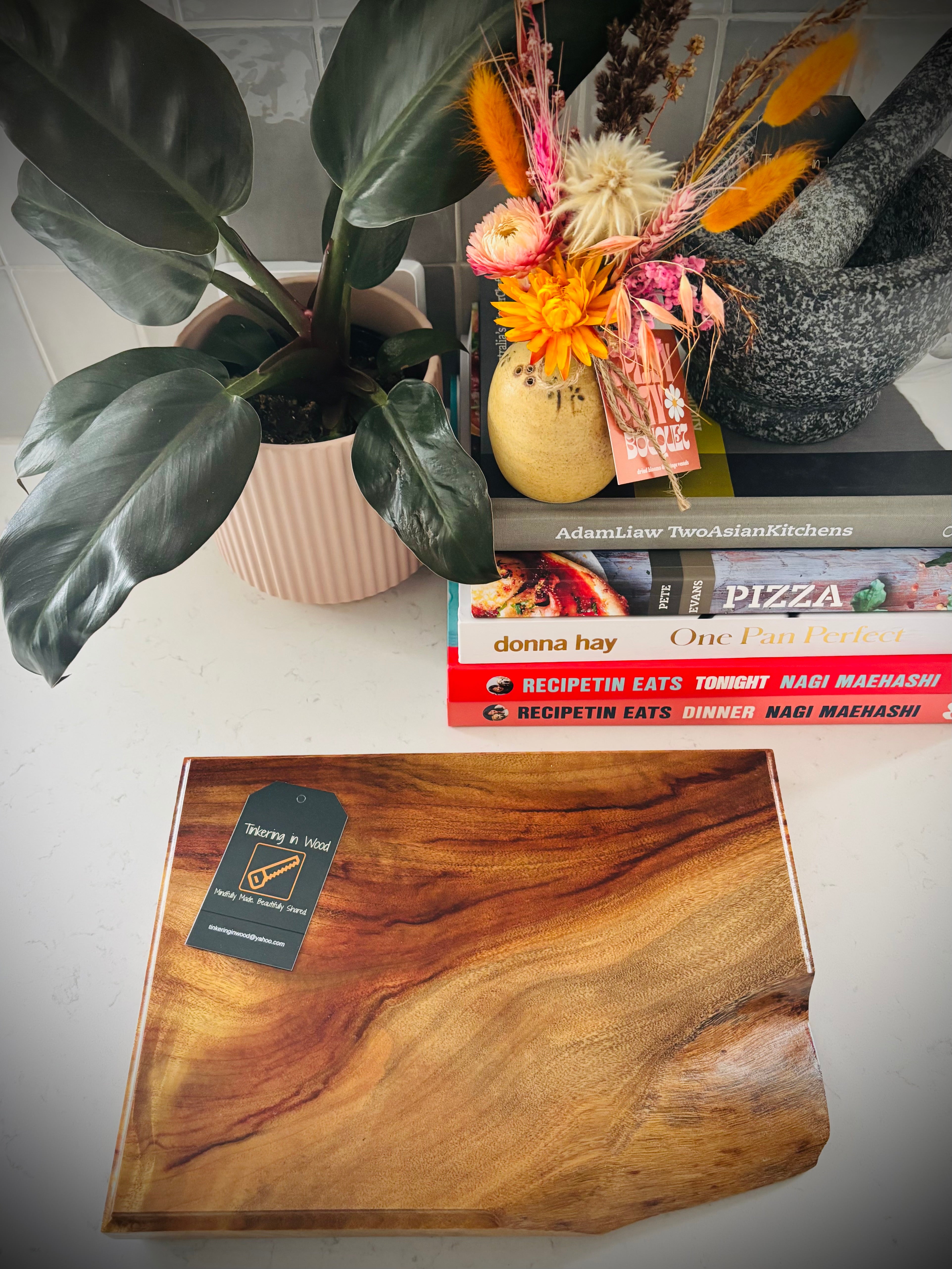 Hardwood Camphor Laurel Charcuterie Board 300x220x35mm