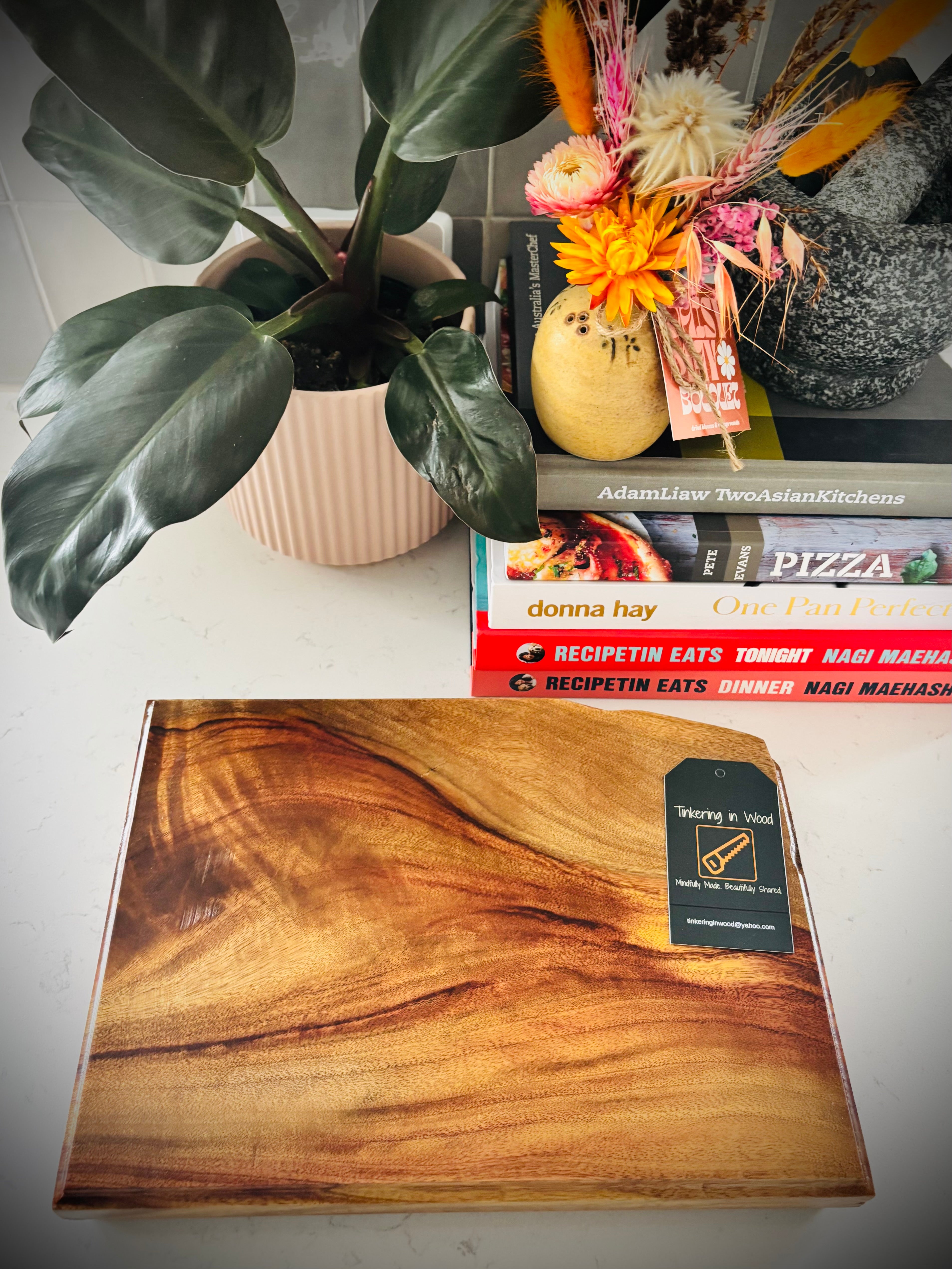 Hardwood Camphor Laurel Charcuterie Board 300x220x35mm