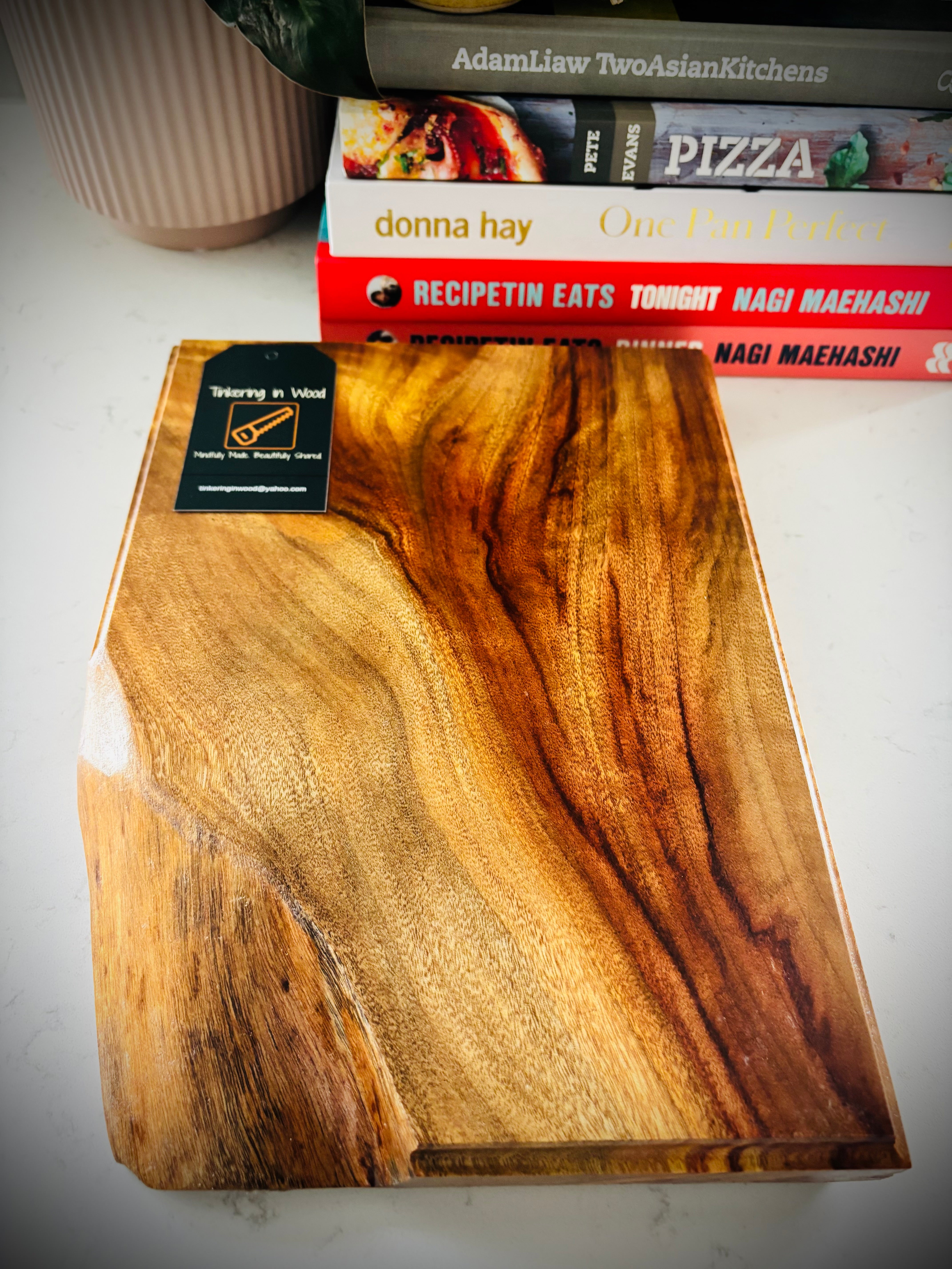 Hardwood Camphor Laurel Charcuterie Board 300x220x35mm