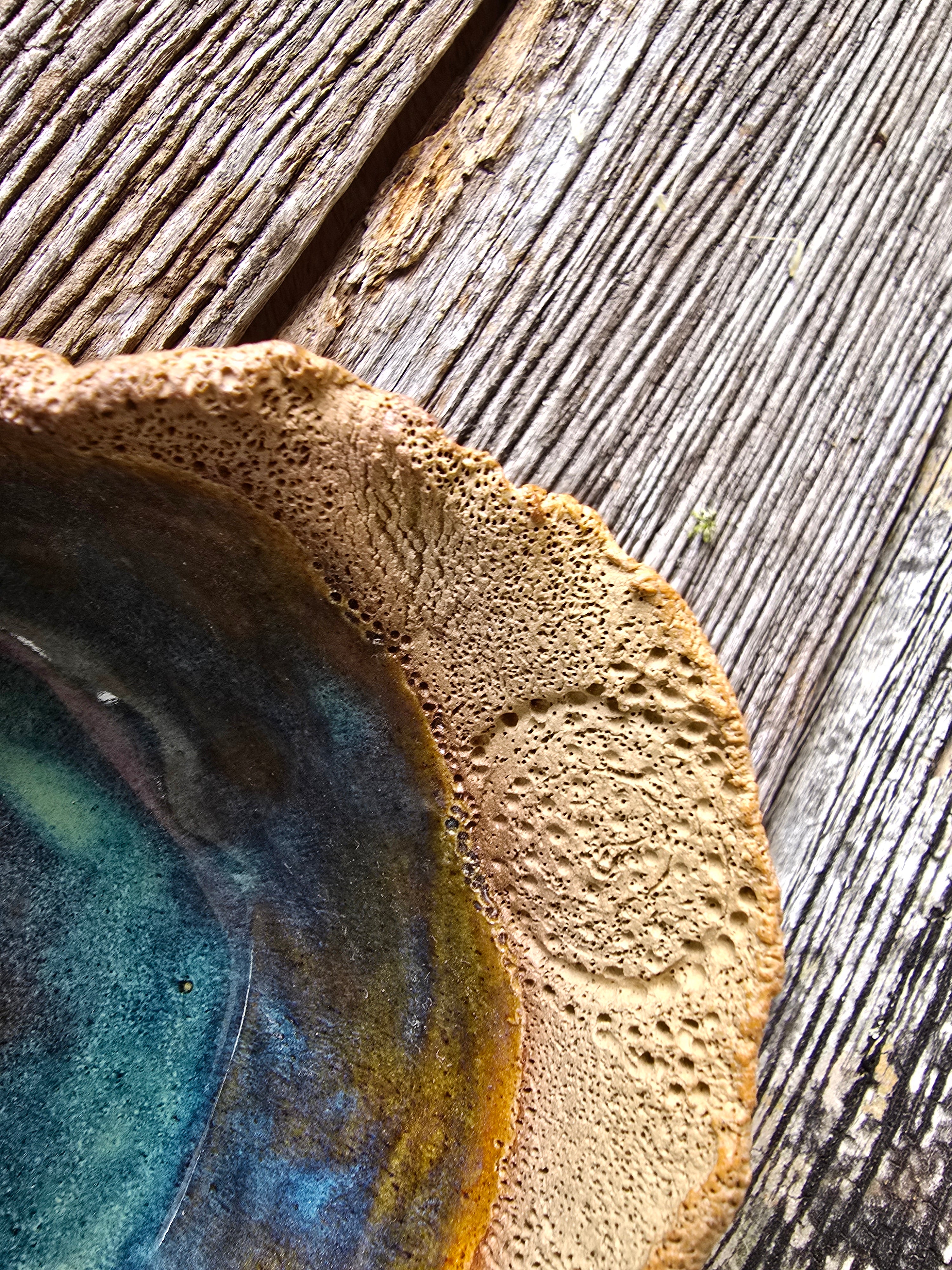 Rockpool series textured bowl