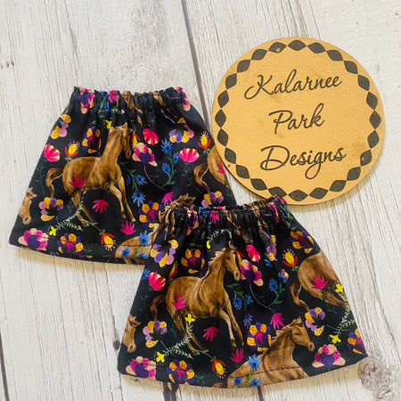 ''Floral Horses'' Adult Sock Savers