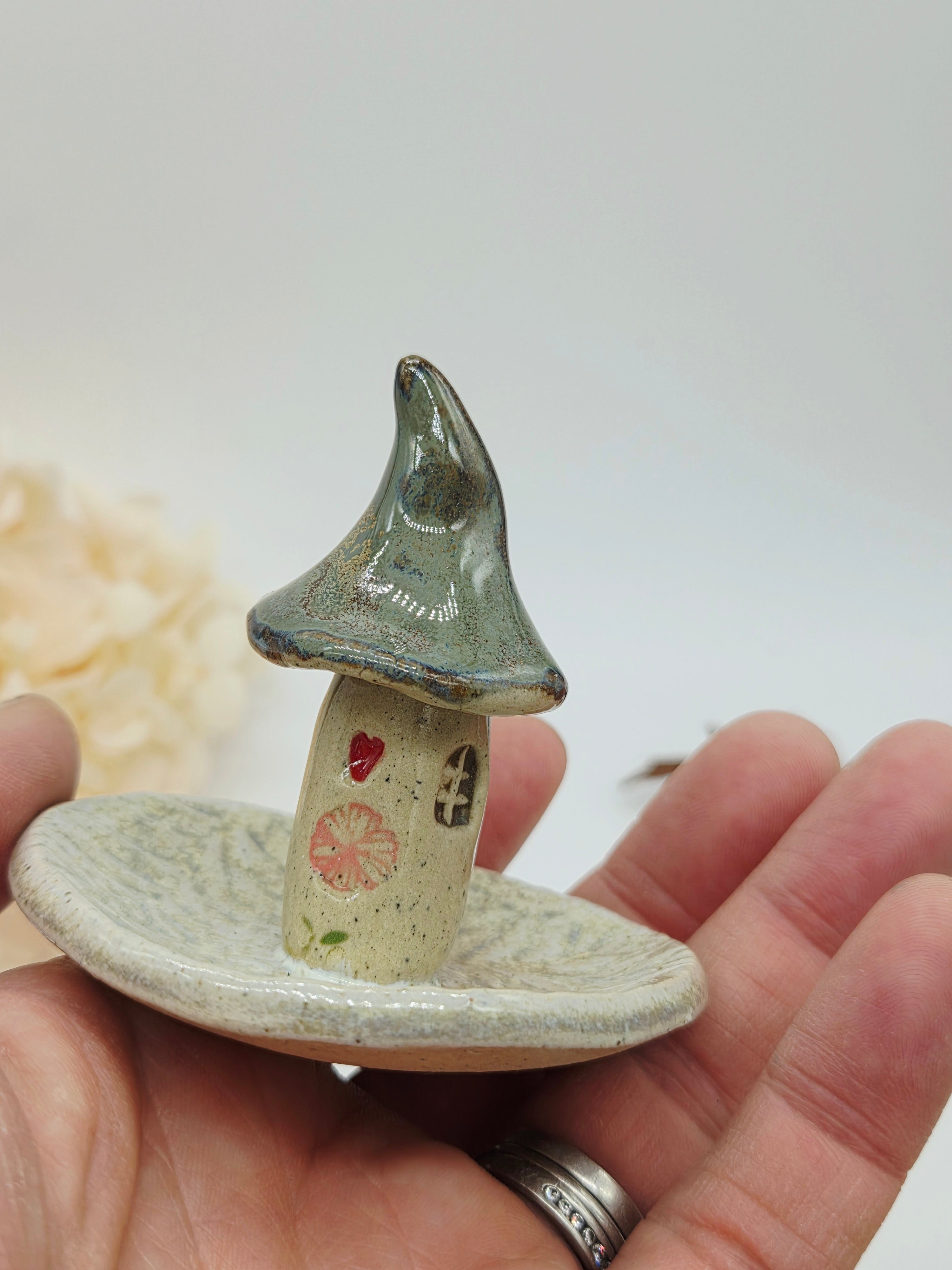 Toadstool Ring Dish Moonlight and Smoke