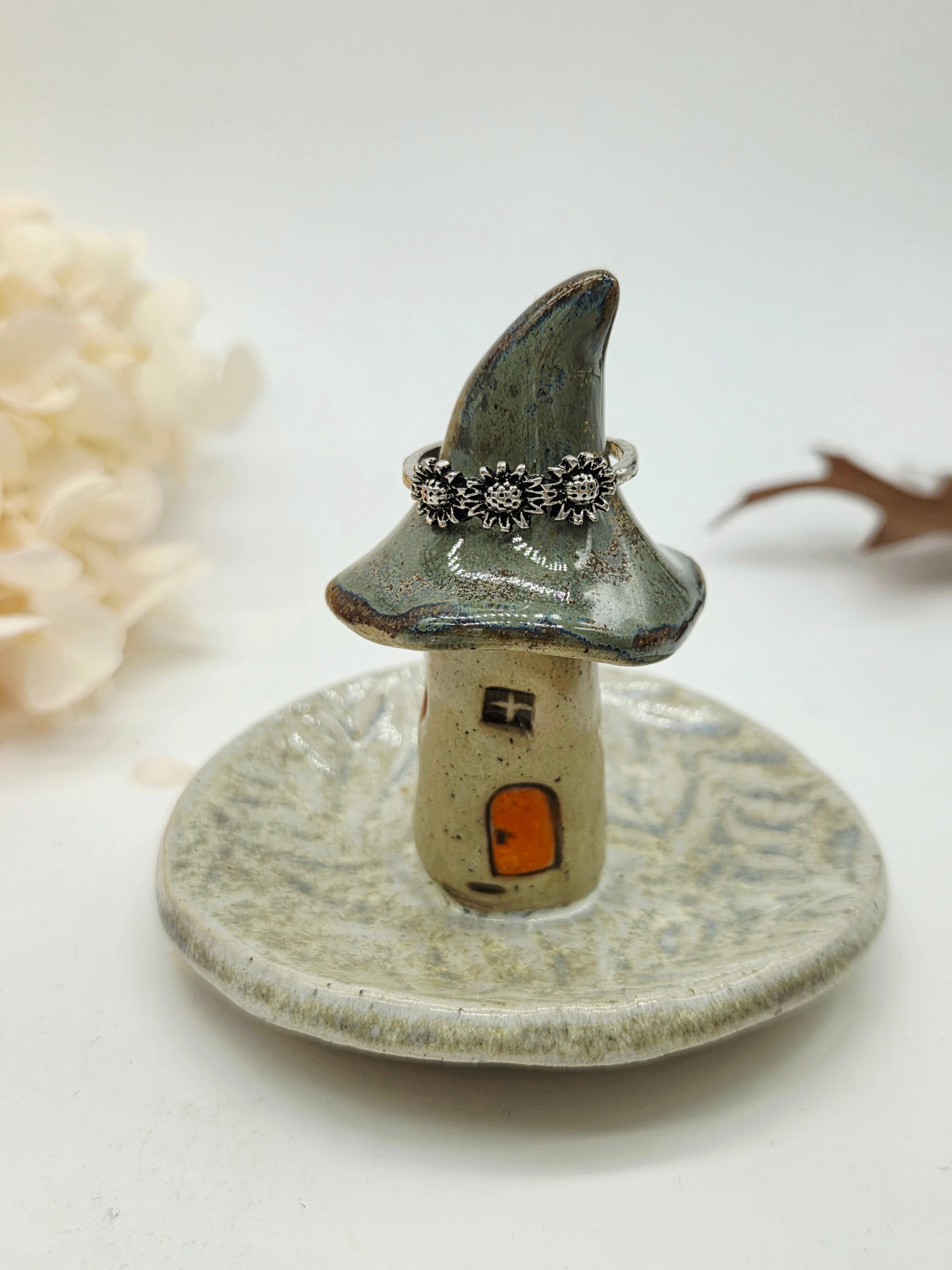 Toadstool Ring Dish Moonlight and Smoke