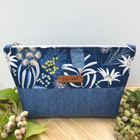 Zipper Pouch – Australian Themed - Blue Floral