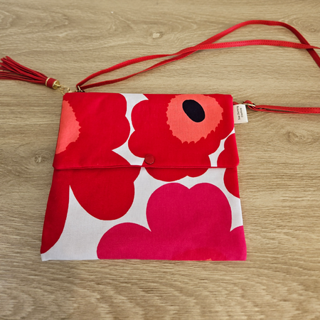 Marimekko - Pieni Unikko Crossbody Bag