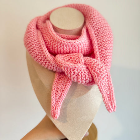 Knit sophie scarf in baby pink
