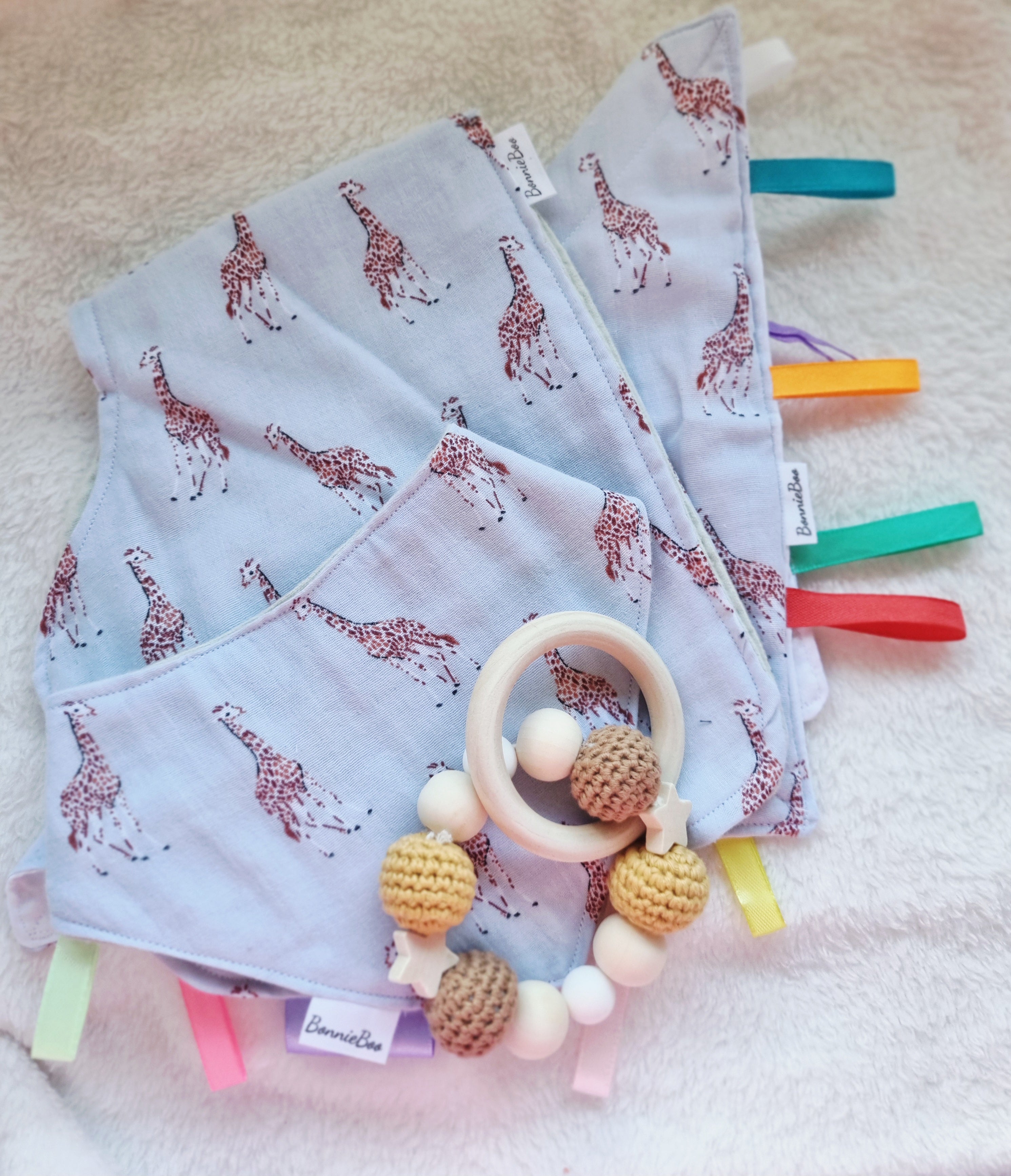 Handmade – Giraffe Themed - Baby Shower gift set – 3 variations – BB31