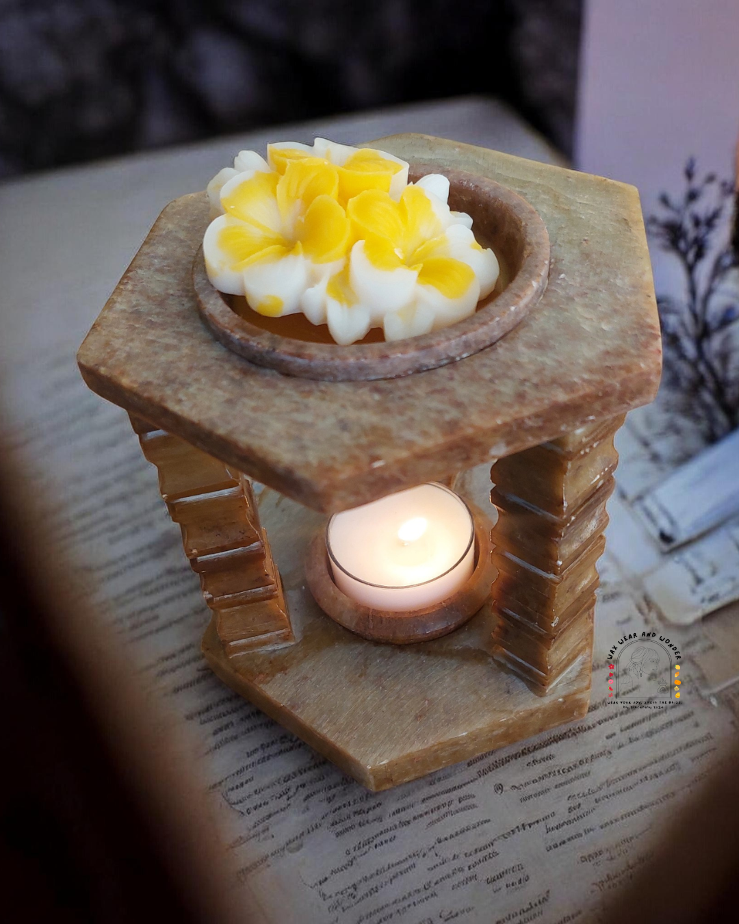 Scented Soy Wax Melts - Frangipani Whisper (single)