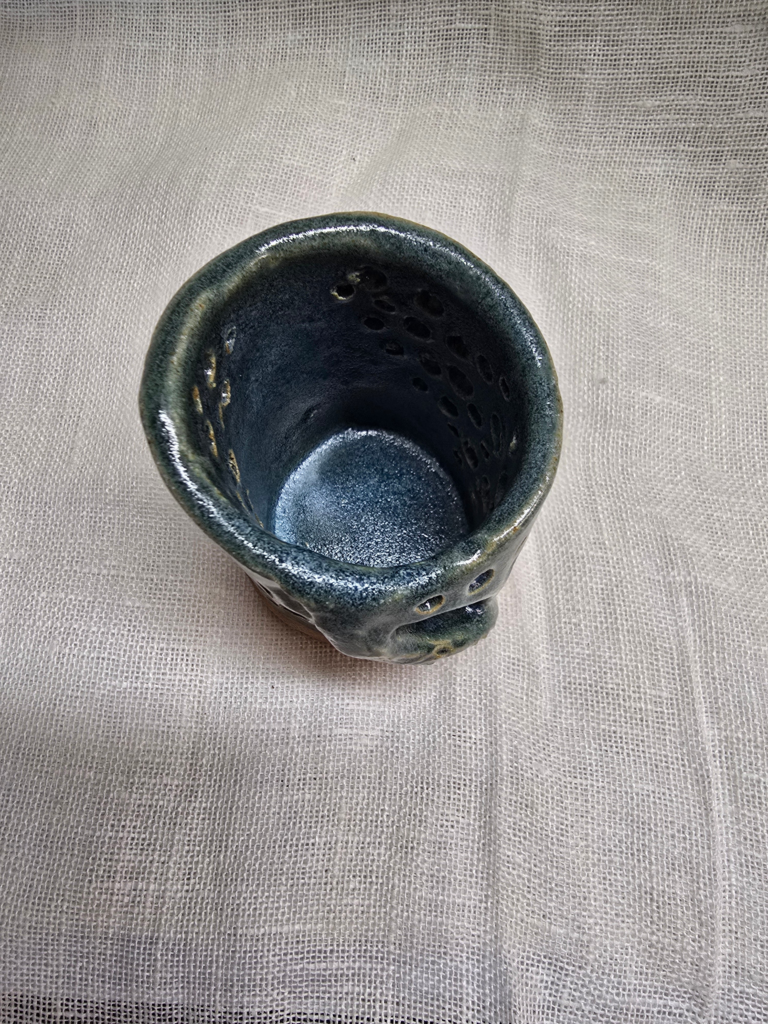 Candle holder