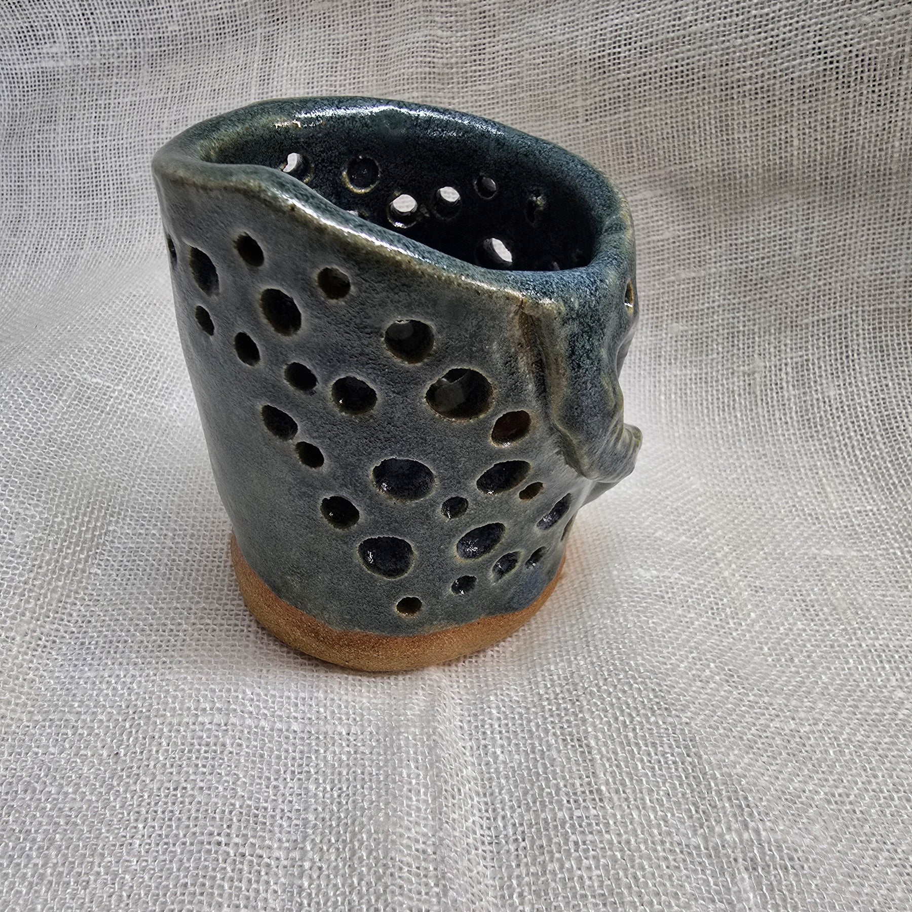 Candle holder