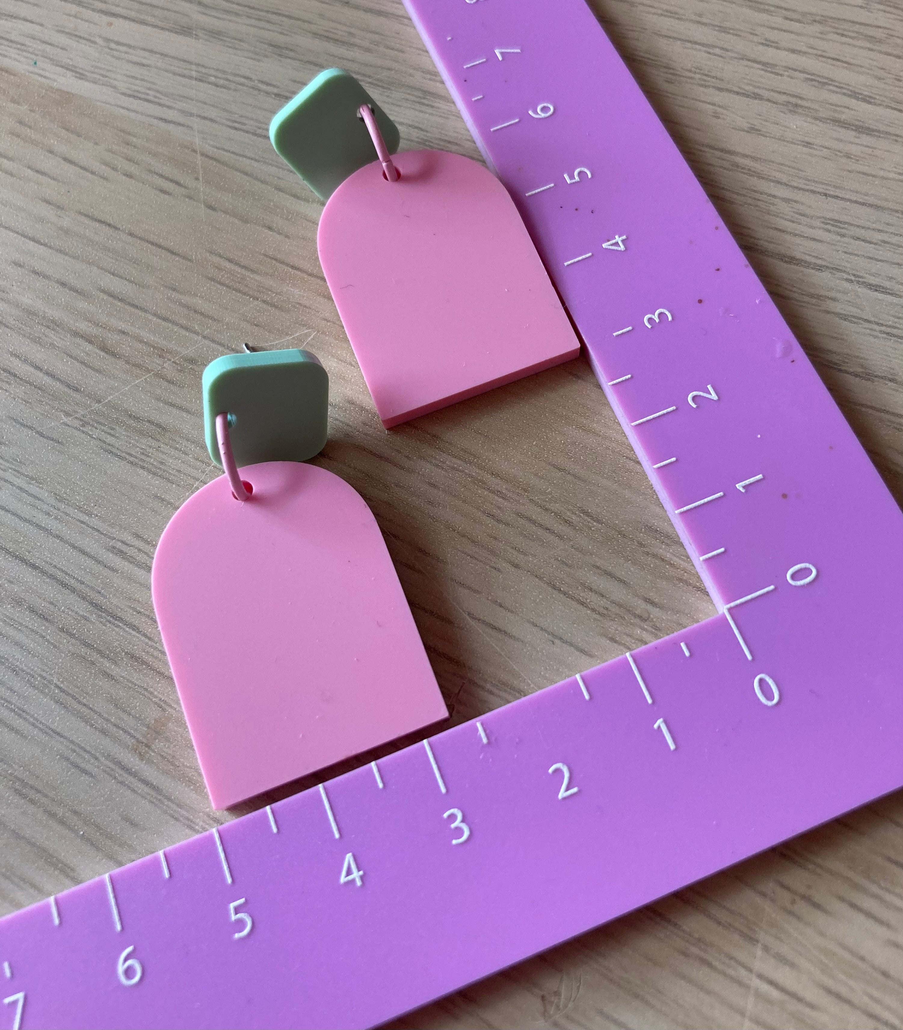 Pastel arch earrings