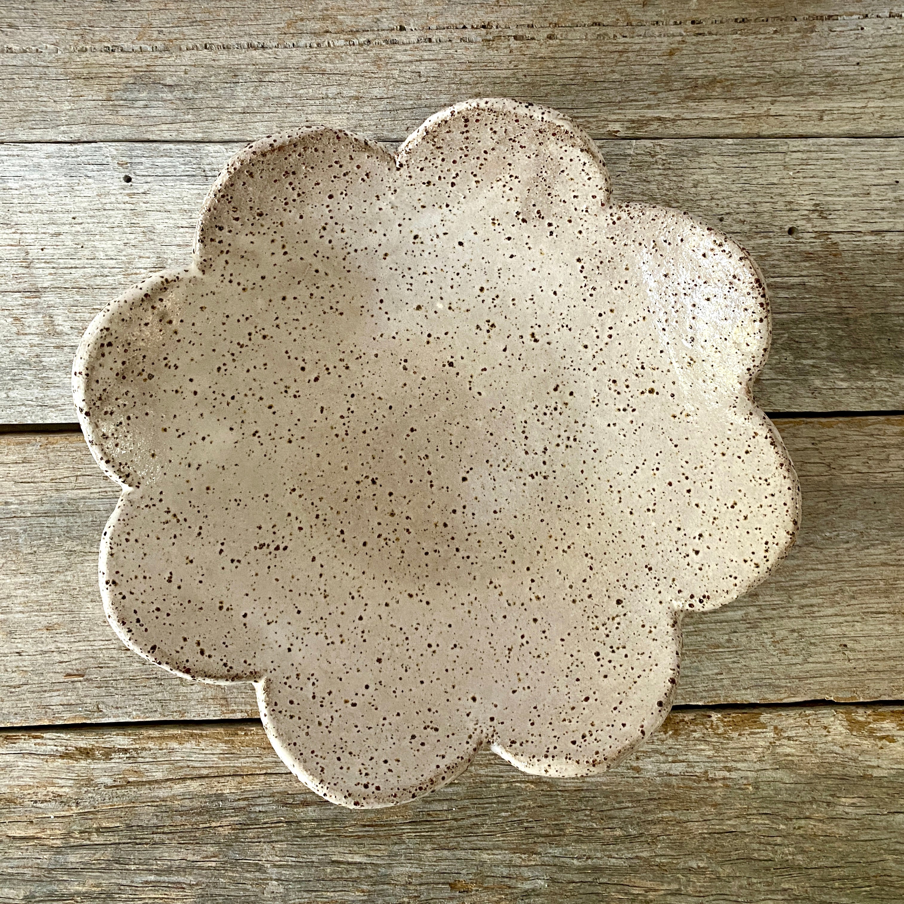 Ceramic Bowl - Flower Design - White and Rustic